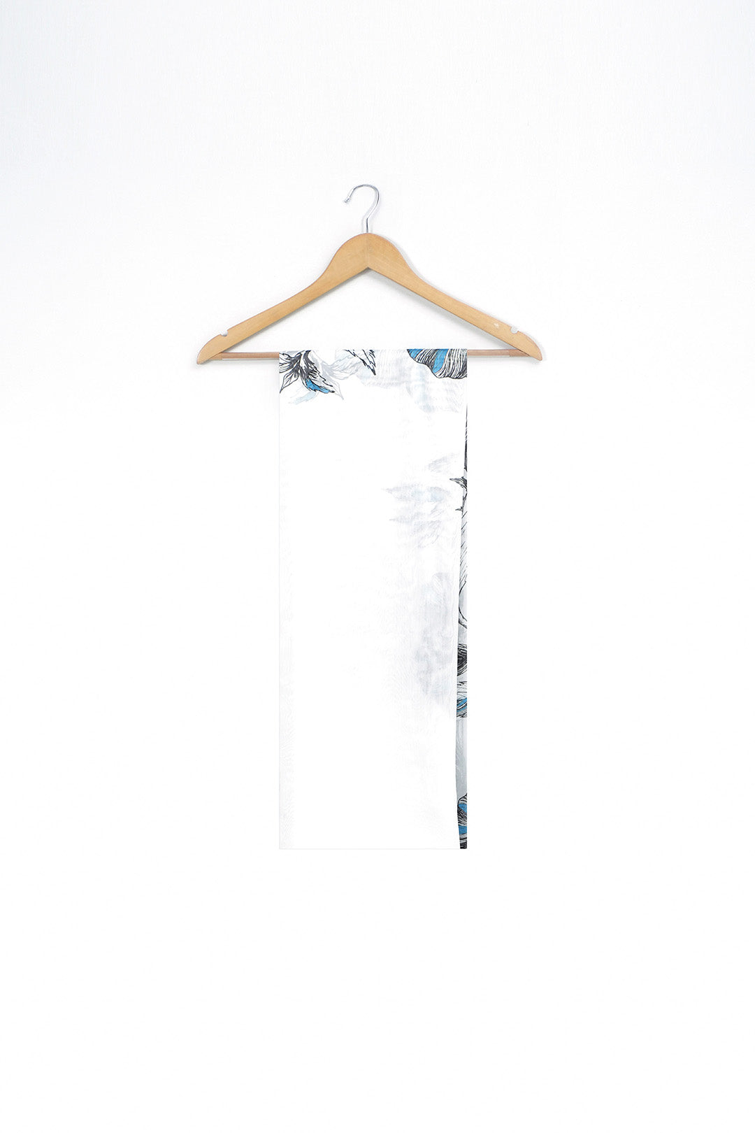 https://cdn.shopify.com/s/files/1/0611/8585/1568/files/W.SS23.360.T-2.jpg?v=1736336309