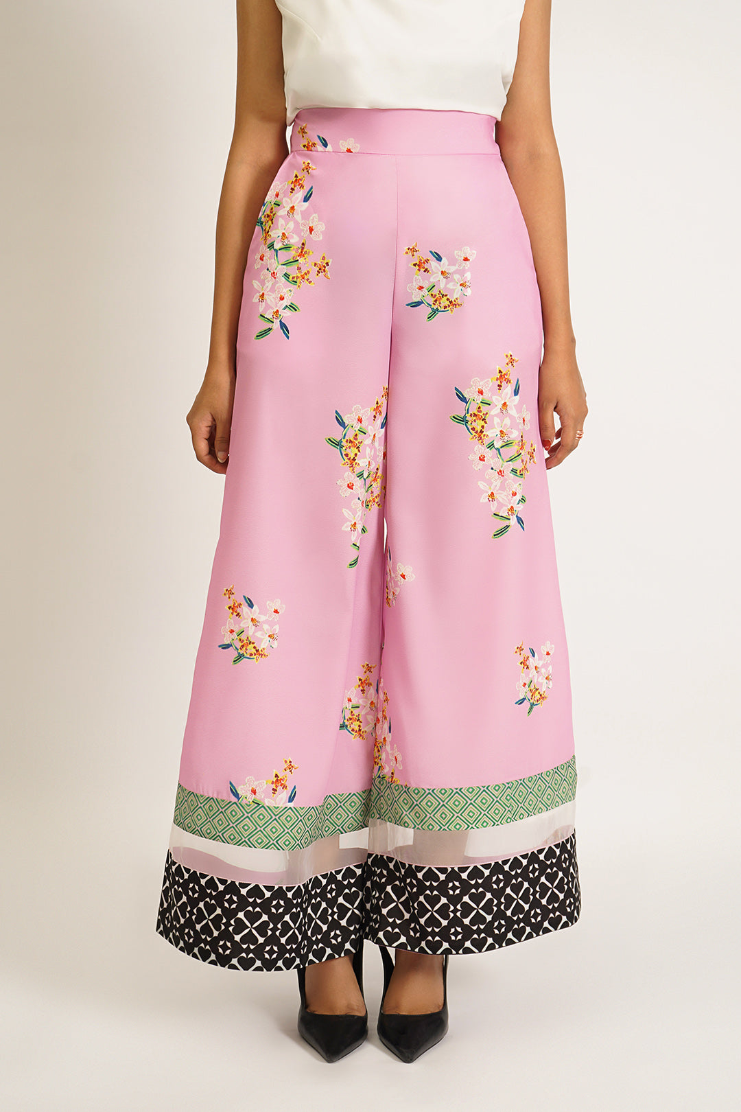 https://cdn.shopify.com/s/files/1/0611/8585/1568/files/W.SS23.415.P-3.jpg?v=1736336085
