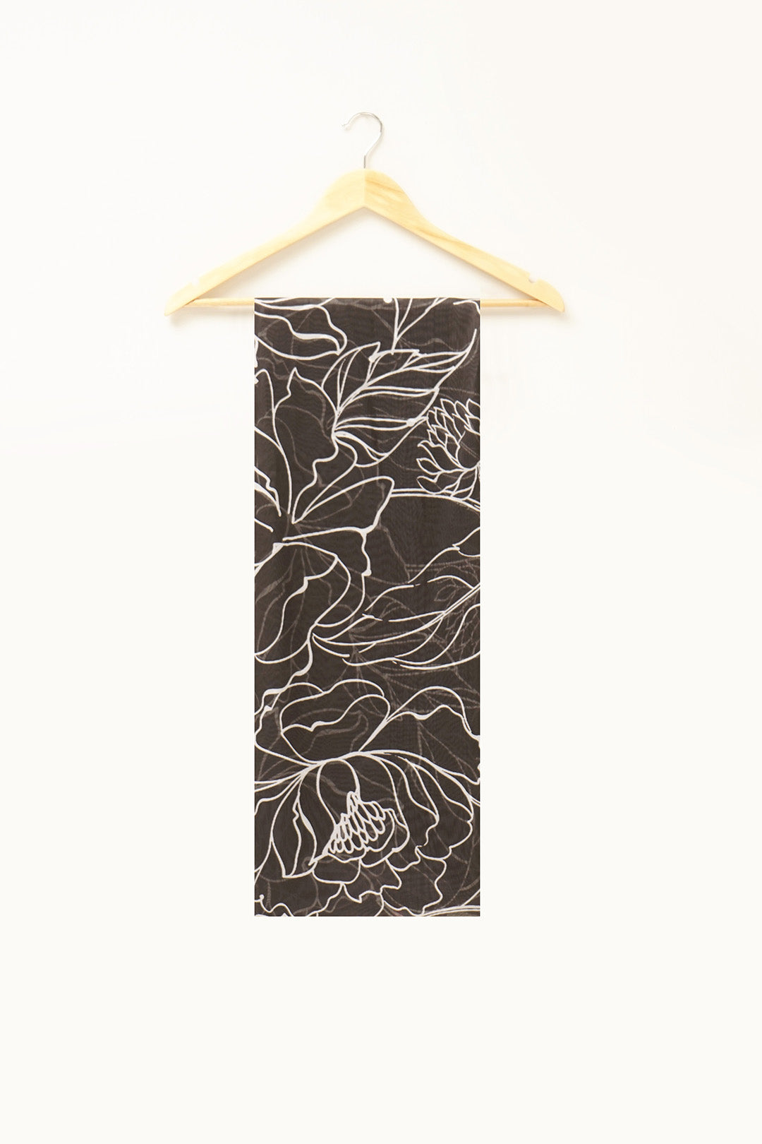 https://cdn.shopify.com/s/files/1/0611/8585/1568/files/W.SS23.443.T-2.jpg?v=1736336100