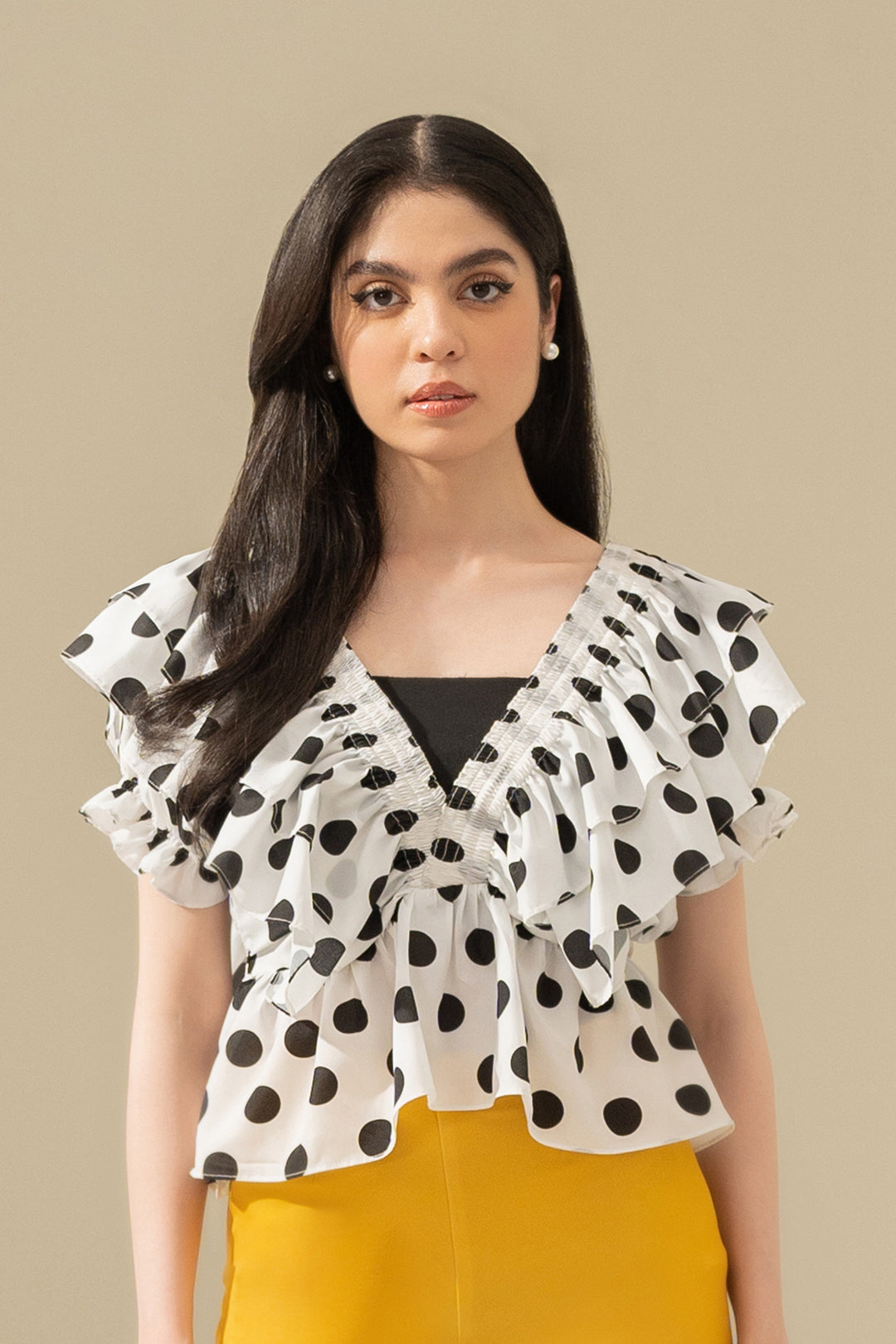 https://cdn.shopify.com/s/files/1/0611/8585/1568/files/W.SS23.468.T-1.jpg?v=1736336068