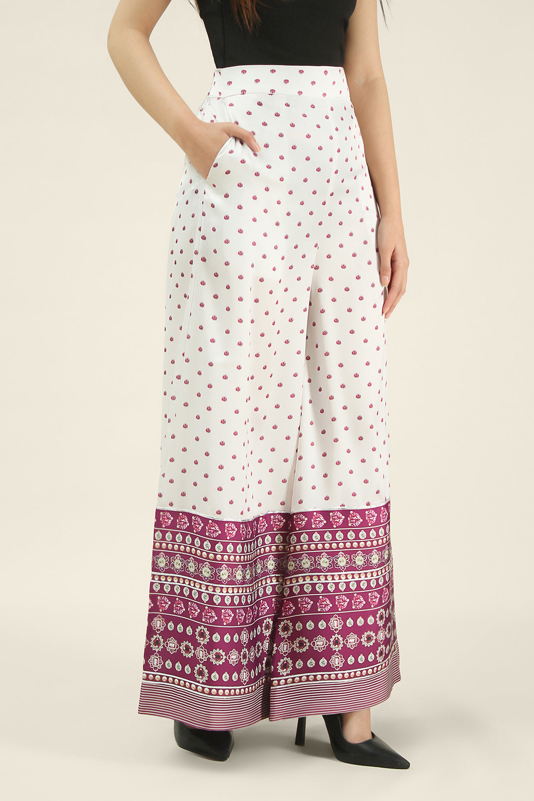 https://cdn.shopify.com/s/files/1/0611/8585/1568/files/W.SS24.032.P-1.jpg?v=1736335217