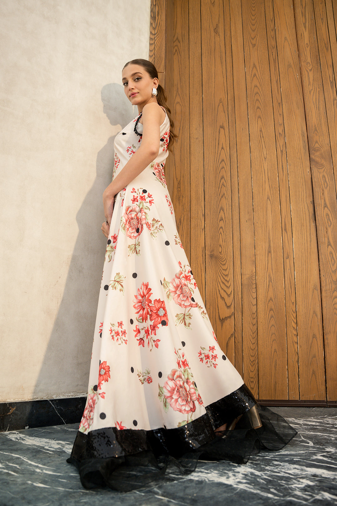 https://cdn.shopify.com/s/files/1/0611/8585/1568/files/W.SS24.036.T-4.jpg?v=1736335241