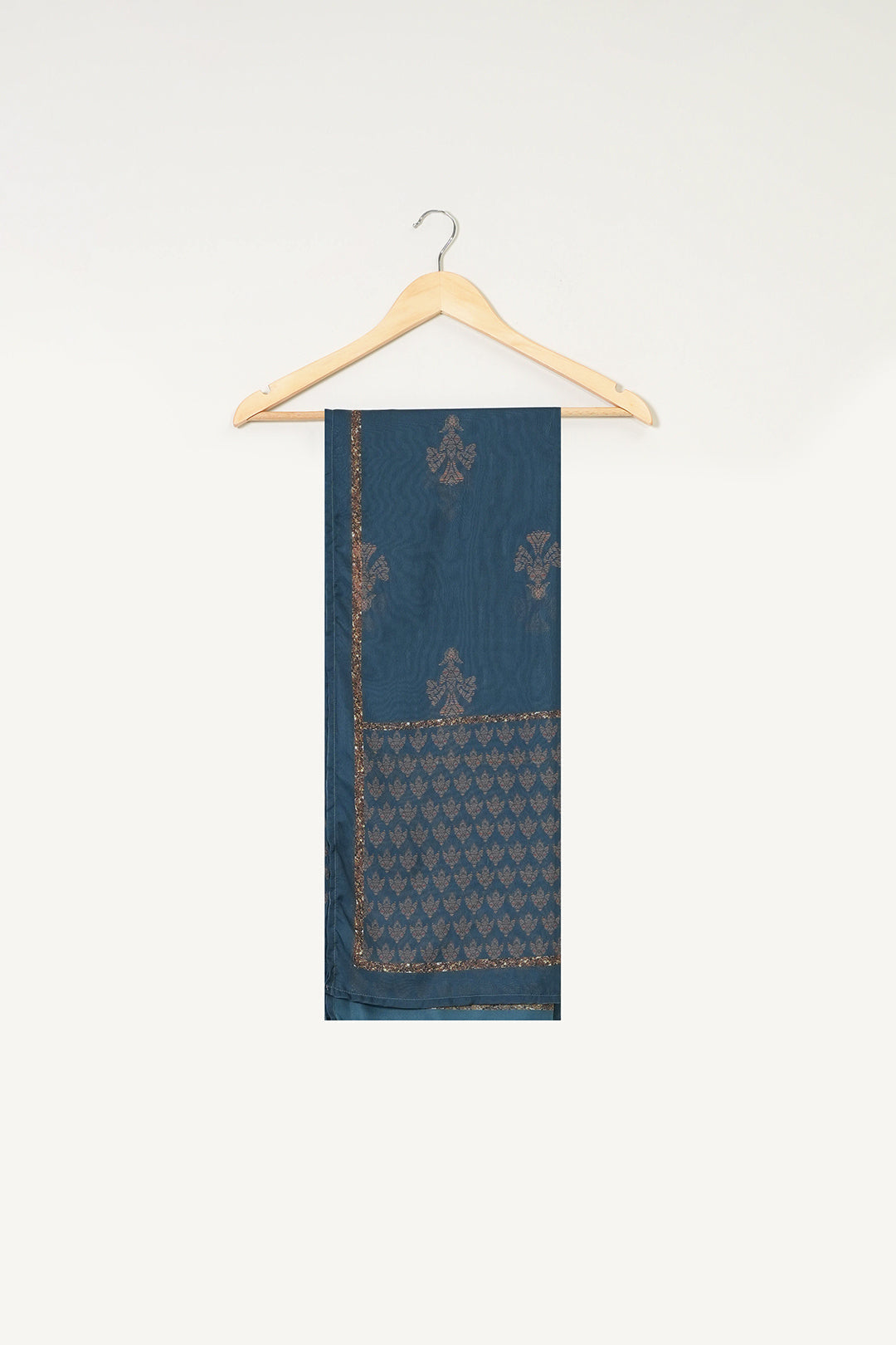 https://cdn.shopify.com/s/files/1/0611/8585/1568/files/W.SS24.098.T-1.jpg?v=1736335278