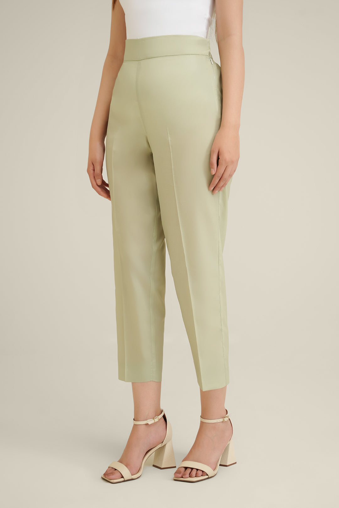 https://cdn.shopify.com/s/files/1/0611/8585/1568/files/W.SS24.144.P-1.jpg?v=1736335197