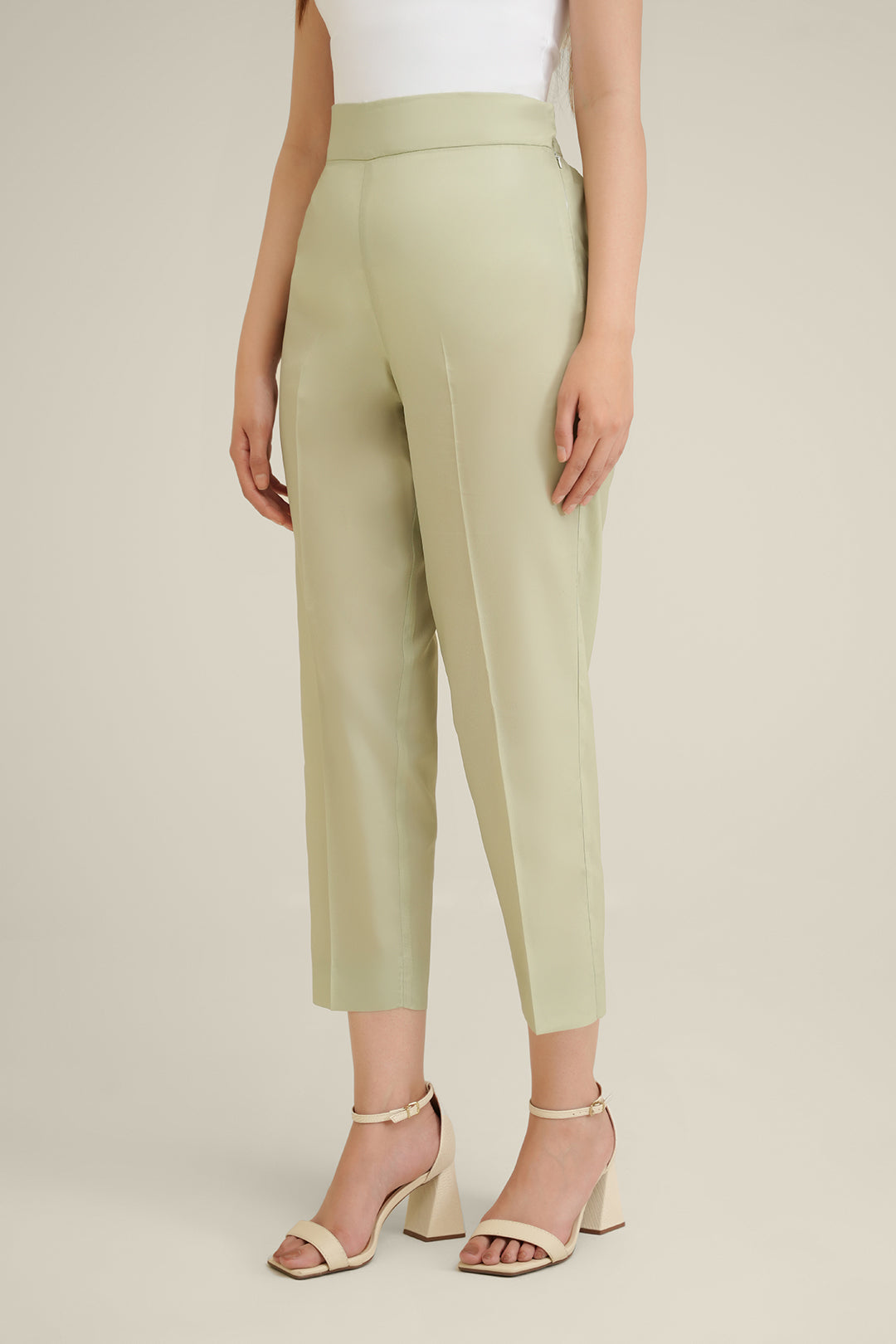 https://cdn.shopify.com/s/files/1/0611/8585/1568/files/W.SS24.263.P.jpg?v=1736335090