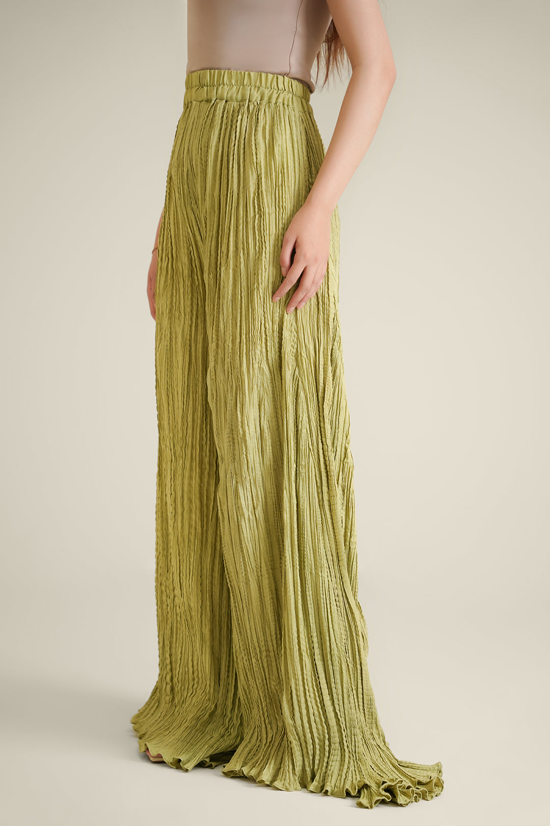https://cdn.shopify.com/s/files/1/0611/8585/1568/files/W.SS24.282.P-1.jpg?v=1736335011