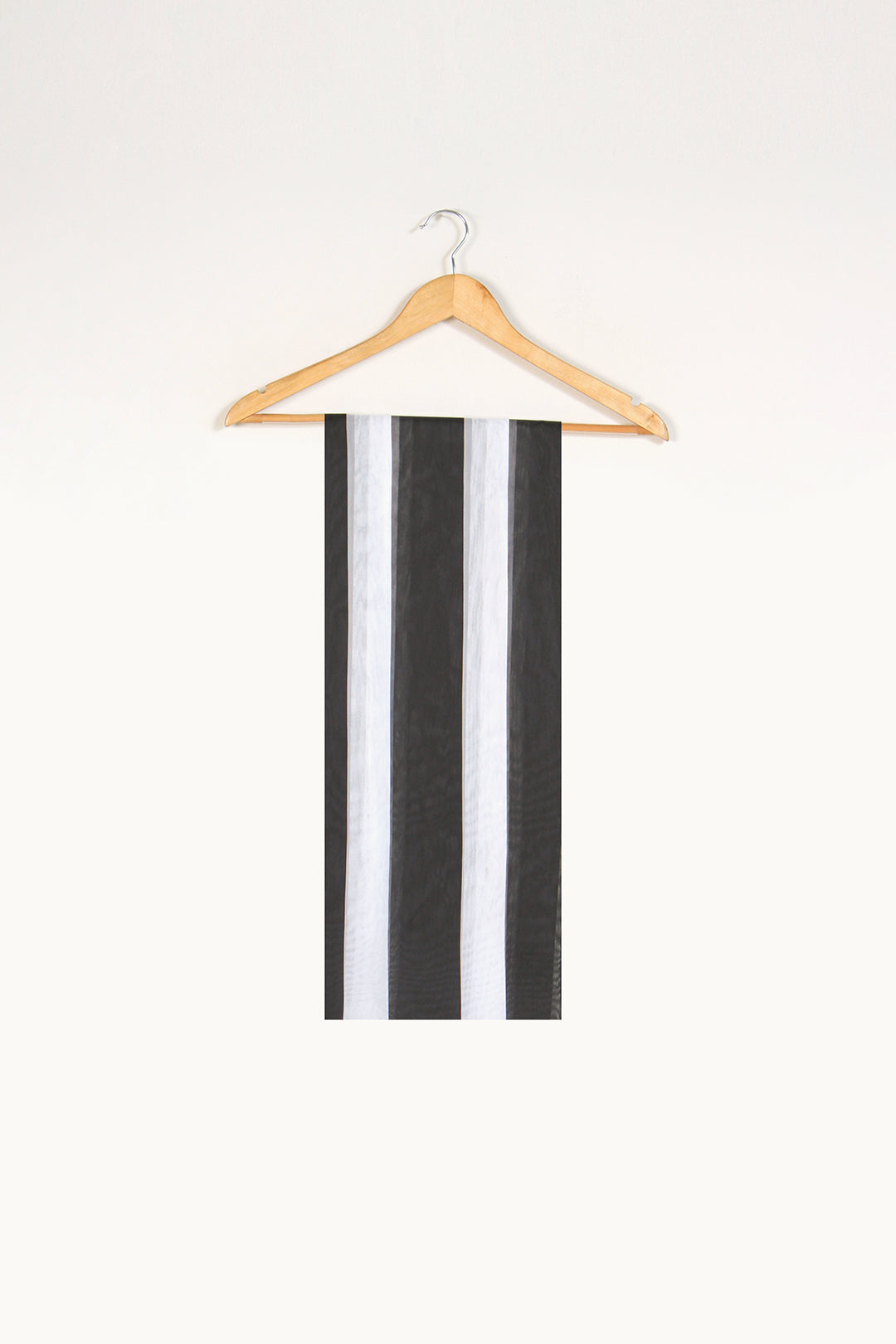 https://cdn.shopify.com/s/files/1/0611/8585/1568/files/W.SS24.296.T-2.jpg?v=1736335054