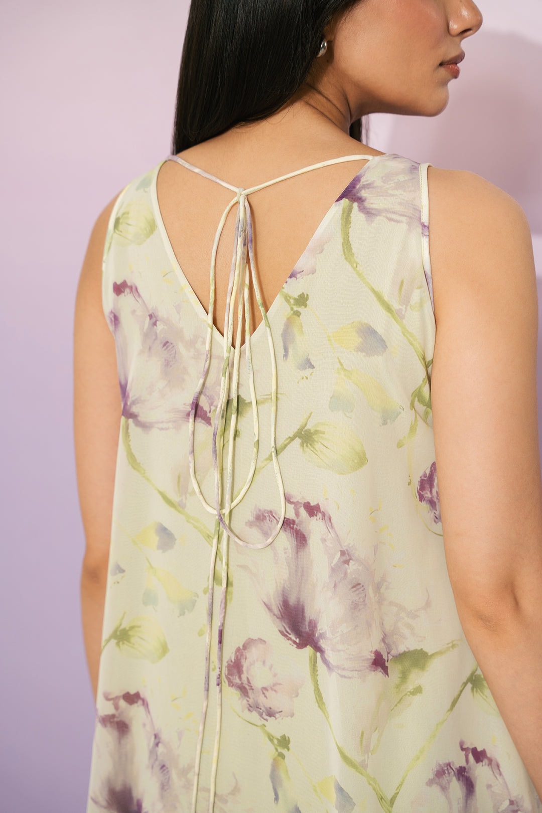 https://cdn.shopify.com/s/files/1/0611/8585/1568/files/W.SS24.373.T-4.jpg?v=1736335139