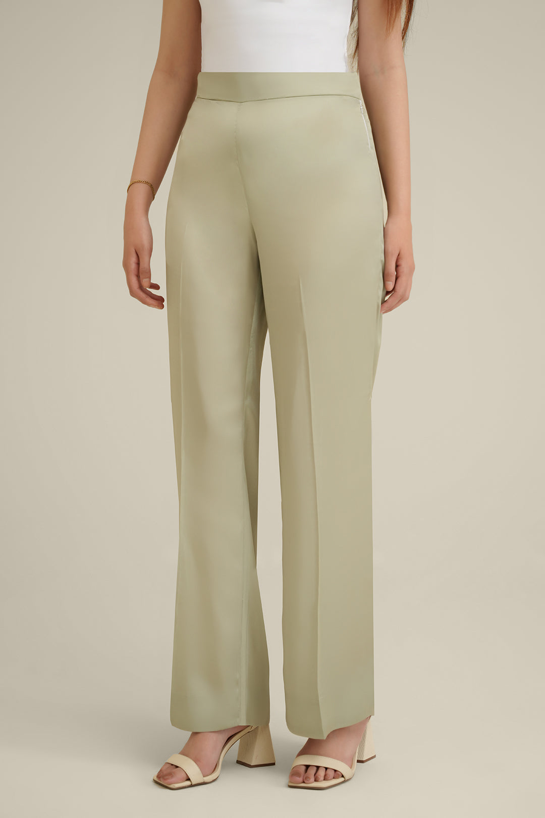https://cdn.shopify.com/s/files/1/0611/8585/1568/files/W.SS24.406.P-1.jpg?v=1736335127