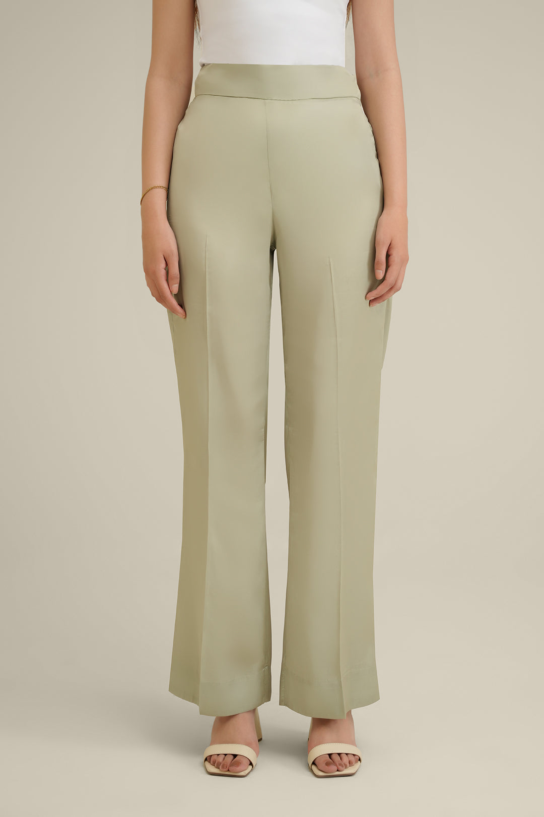 https://cdn.shopify.com/s/files/1/0611/8585/1568/files/W.SS24.406.P-3.jpg?v=1736335127