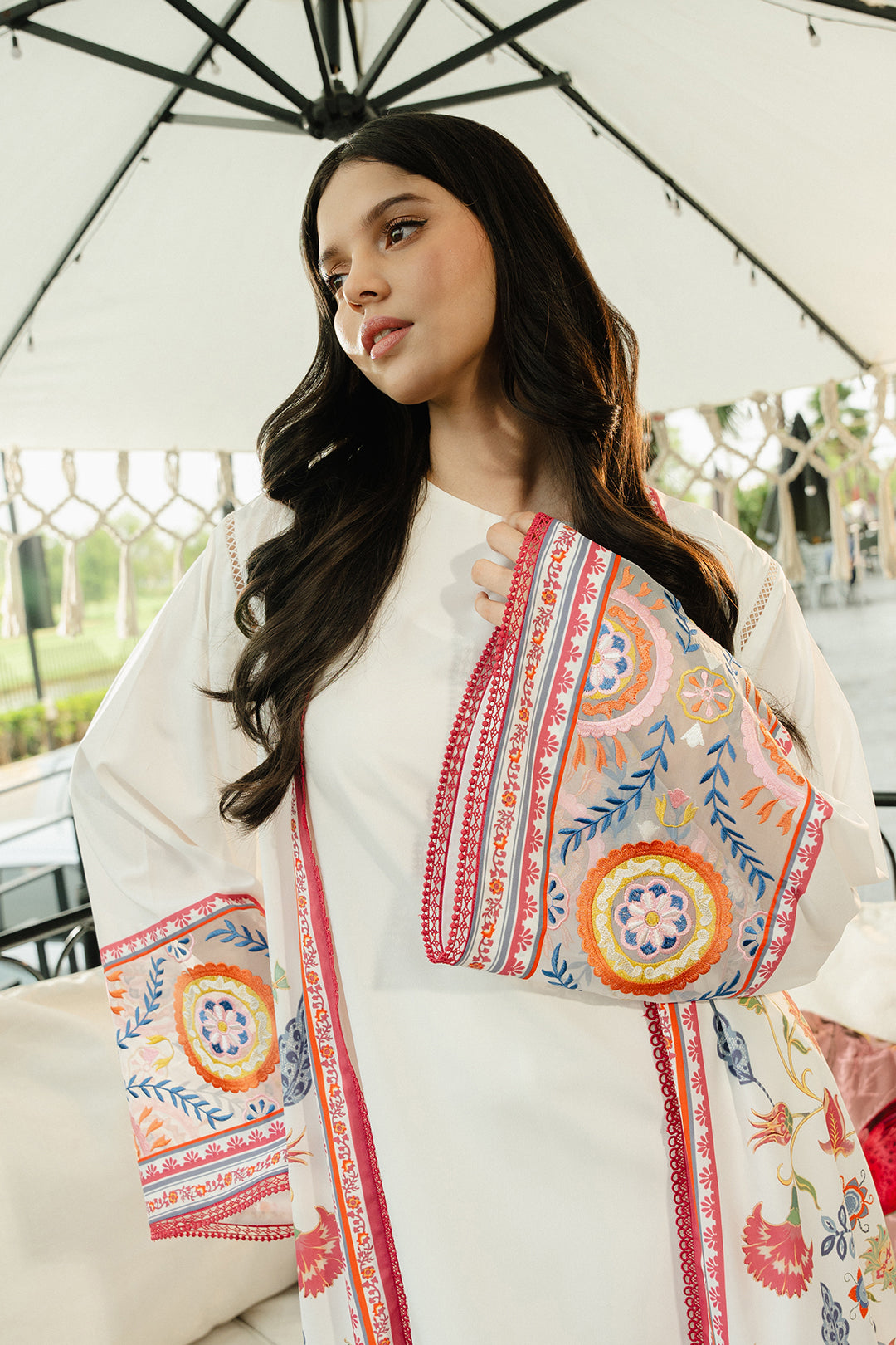 Surga Shrug (RTS)-LULUSAR