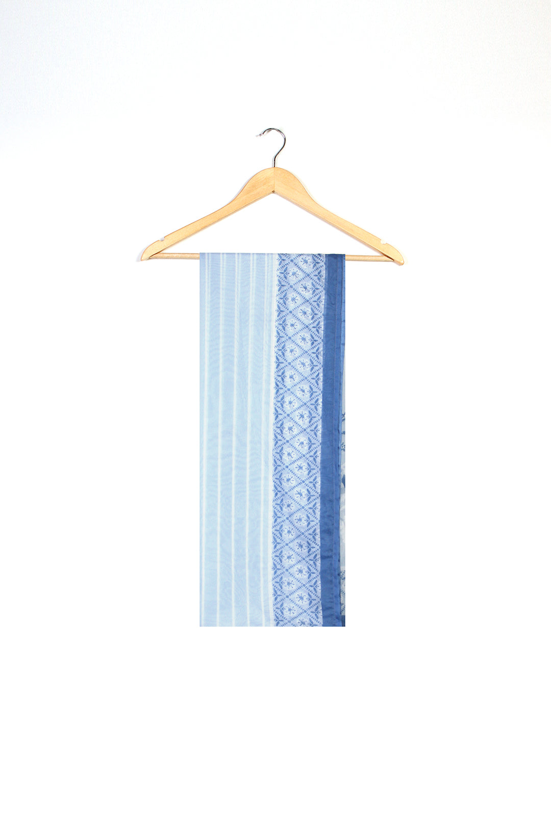 https://cdn.shopify.com/s/files/1/0611/8585/1568/files/W.SS24.570.T-2.jpg?v=1736334853