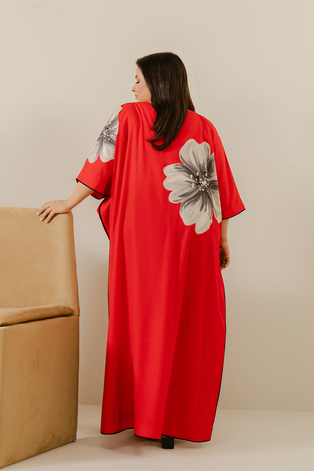 https://cdn.shopify.com/s/files/1/0611/8585/1568/files/W.SS24.612.T-4.jpg?v=1736334696