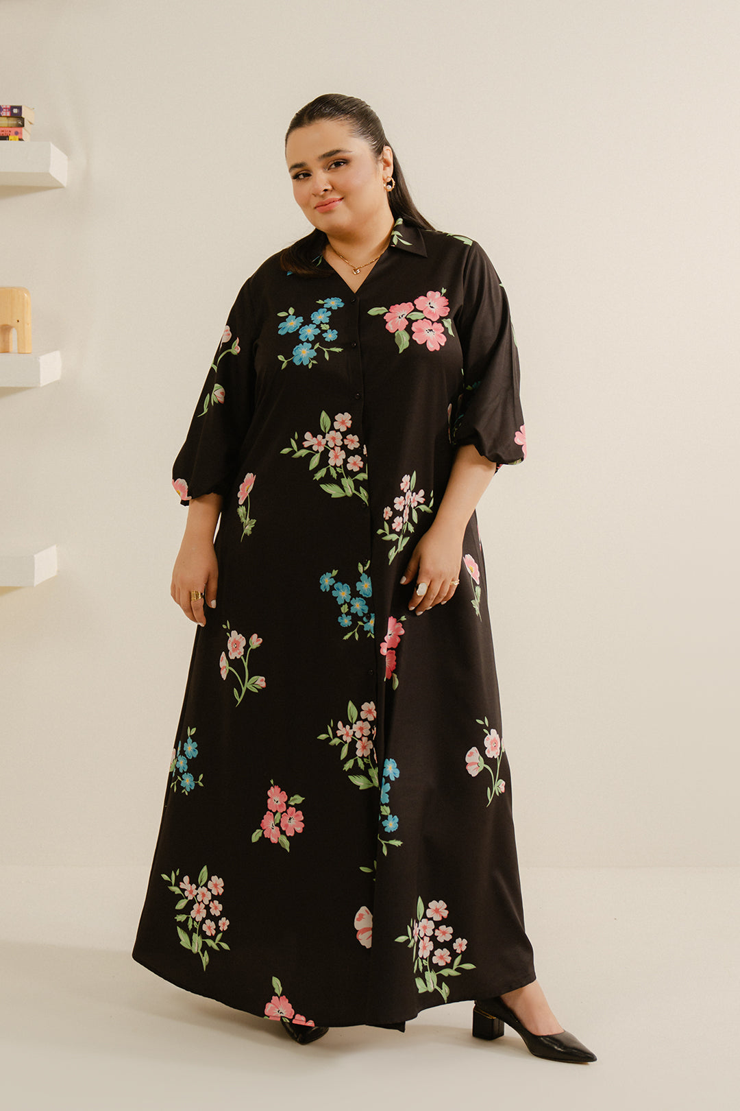https://cdn.shopify.com/s/files/1/0611/8585/1568/files/W.SS24.613.T-1.jpg?v=1736334694