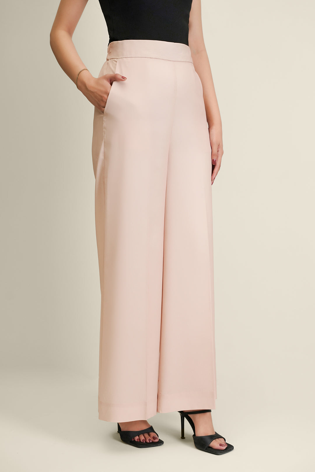 https://cdn.shopify.com/s/files/1/0611/8585/1568/files/W.SS24.618.P-2.jpg?v=1736334698