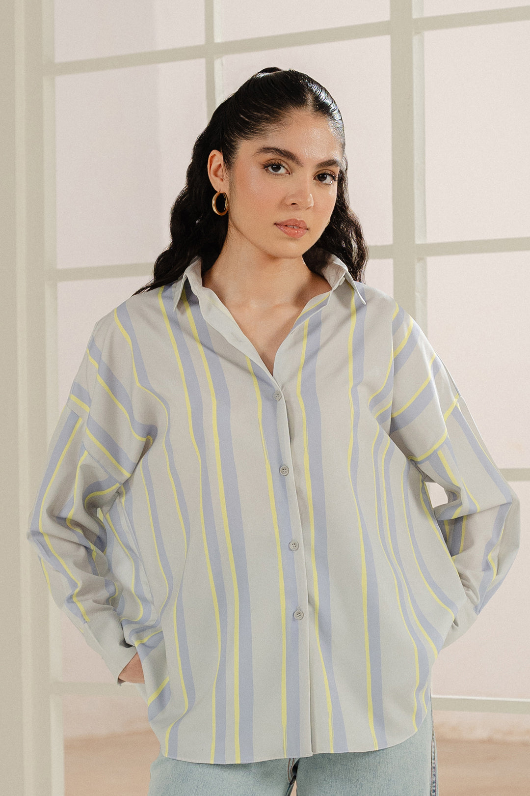 https://cdn.shopify.com/s/files/1/0611/8585/1568/files/W.SS24.628.T-2.jpg?v=1736334787