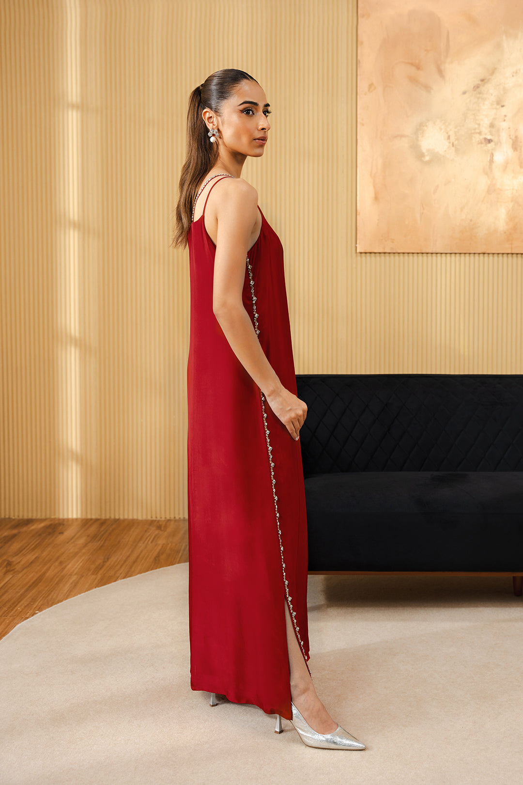 https://cdn.shopify.com/s/files/1/0611/8585/1568/files/W.SS24.644.T-3.jpg?v=1736334646