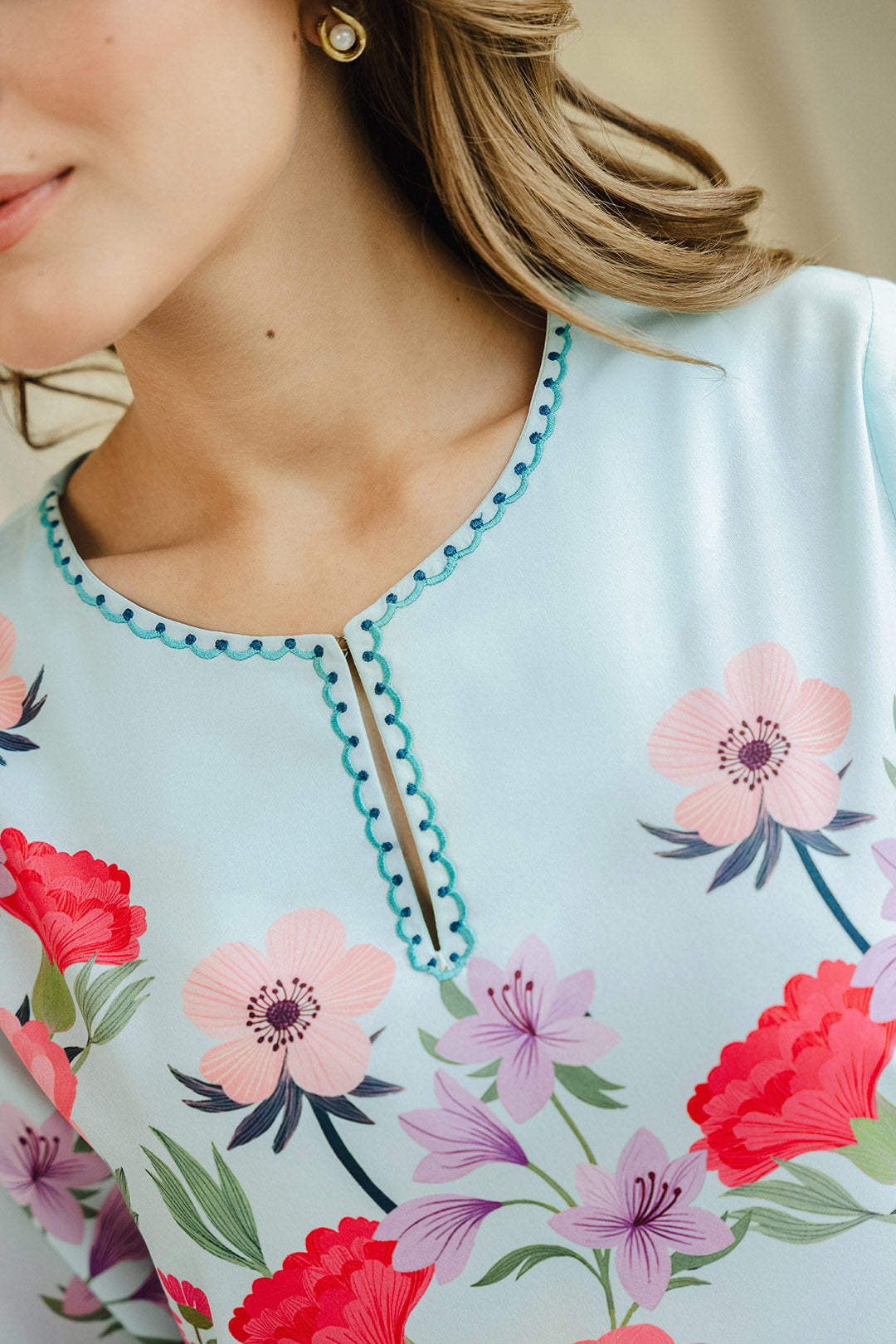 https://cdn.shopify.com/s/files/1/0611/8585/1568/files/W.SS24.663.T-2.jpg?v=1736334714