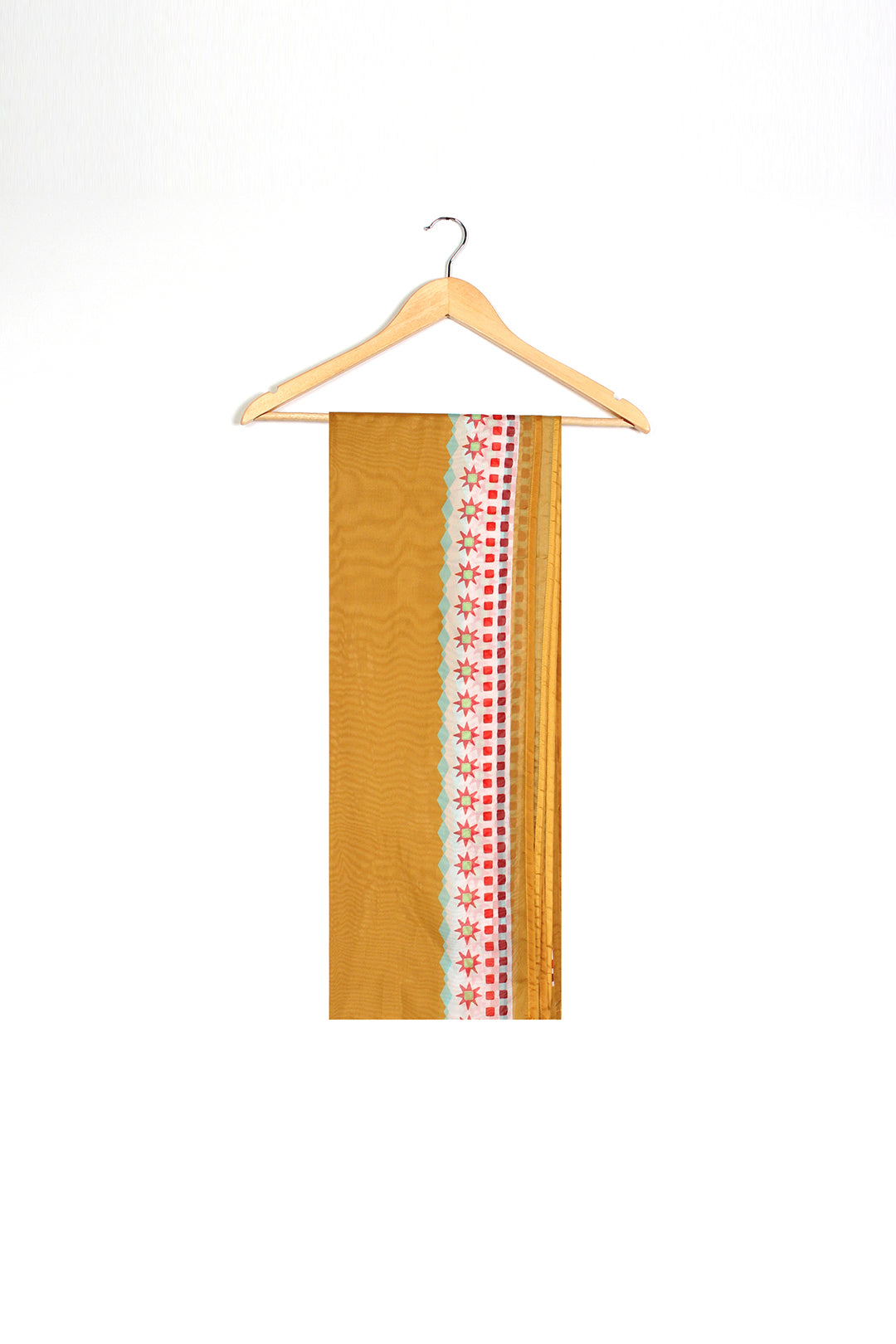 https://cdn.shopify.com/s/files/1/0611/8585/1568/files/W.SS24.682.T-2.jpg?v=1736334721