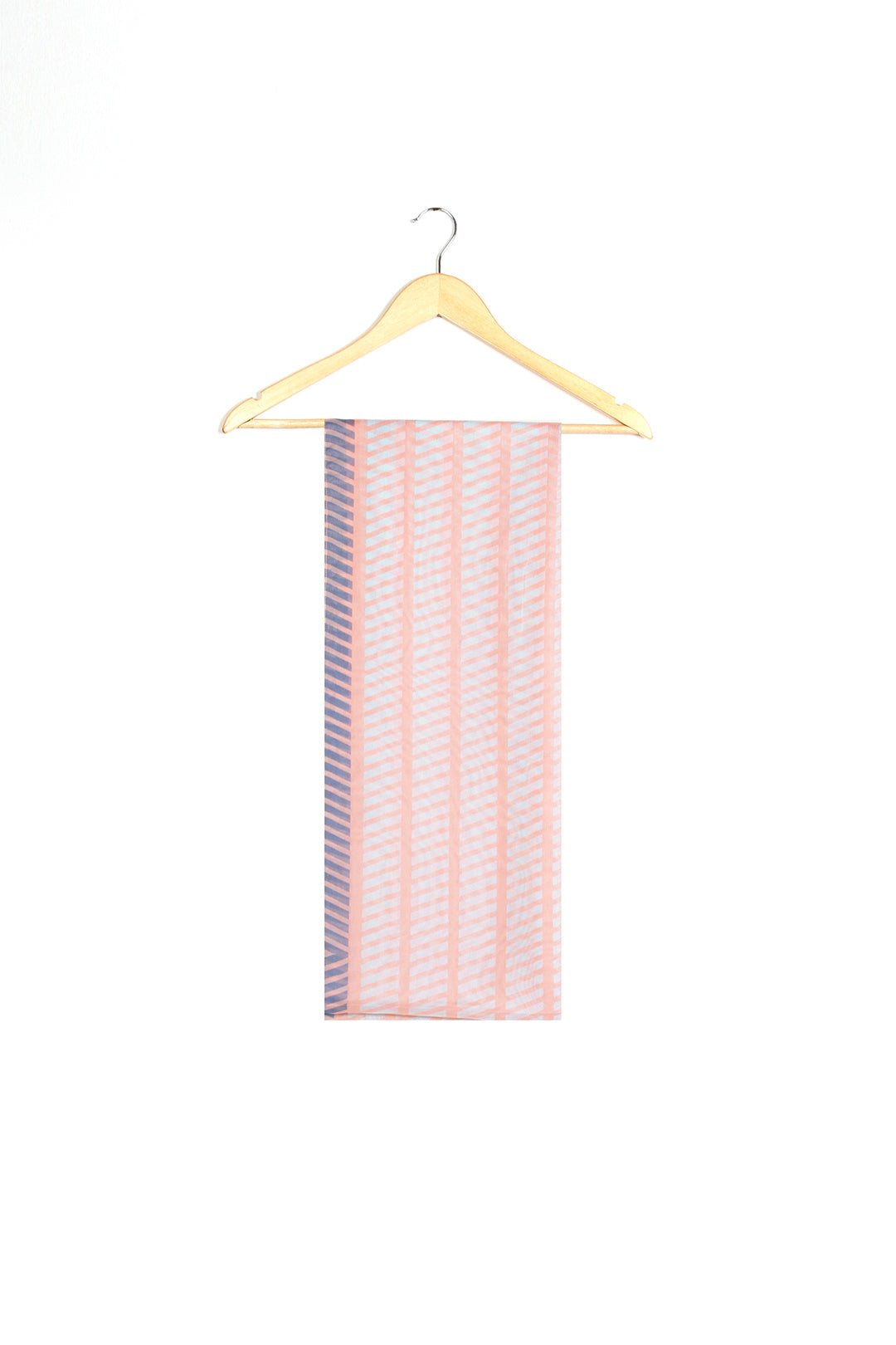 https://cdn.shopify.com/s/files/1/0611/8585/1568/files/W.SS24.766.T-1.jpg?v=1736334609