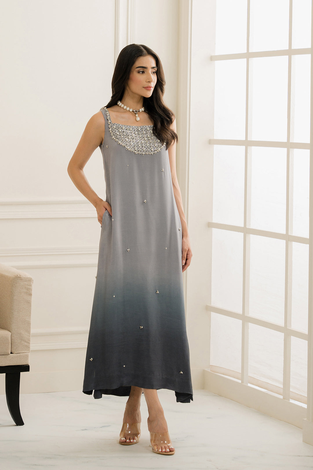 https://cdn.shopify.com/s/files/1/0611/8585/1568/files/W.SS24.824.T-1.jpg?v=1736334504