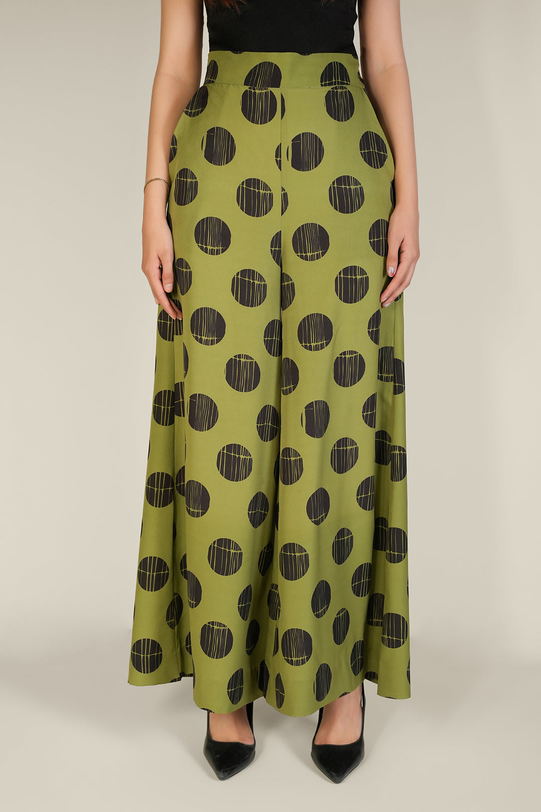 https://cdn.shopify.com/s/files/1/0611/8585/1568/files/W.SS24.862.P-3.jpg?v=1736334488