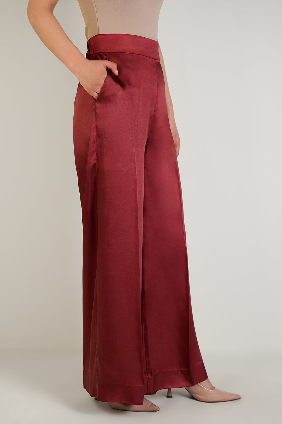 https://cdn.shopify.com/s/files/1/0611/8585/1568/files/W.SS25.094.P-2.jpg?v=1741331160