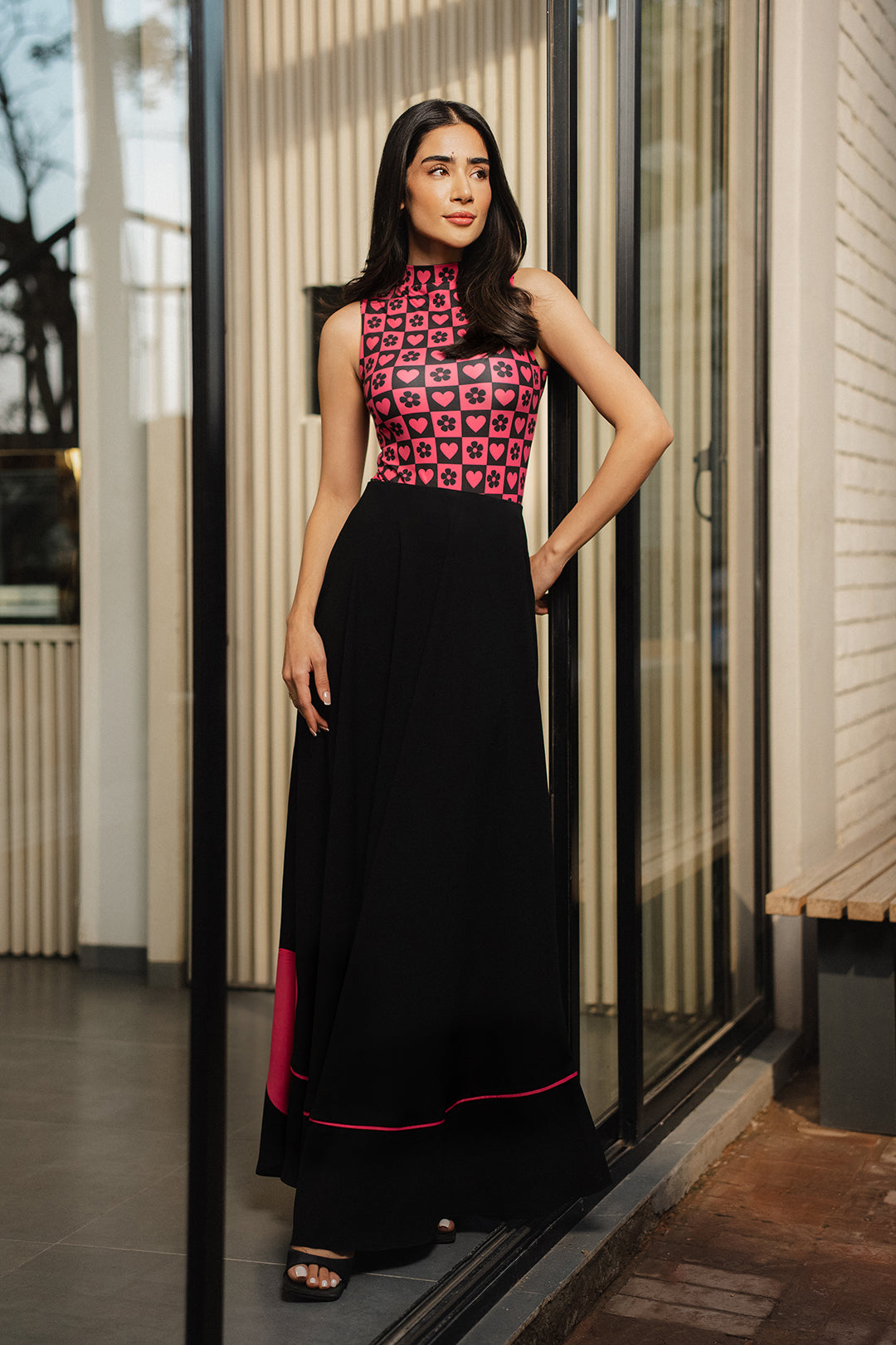 https://cdn.shopify.com/s/files/1/0611/8585/1568/files/W.SS25.193.P-1.jpg?v=1738302398
