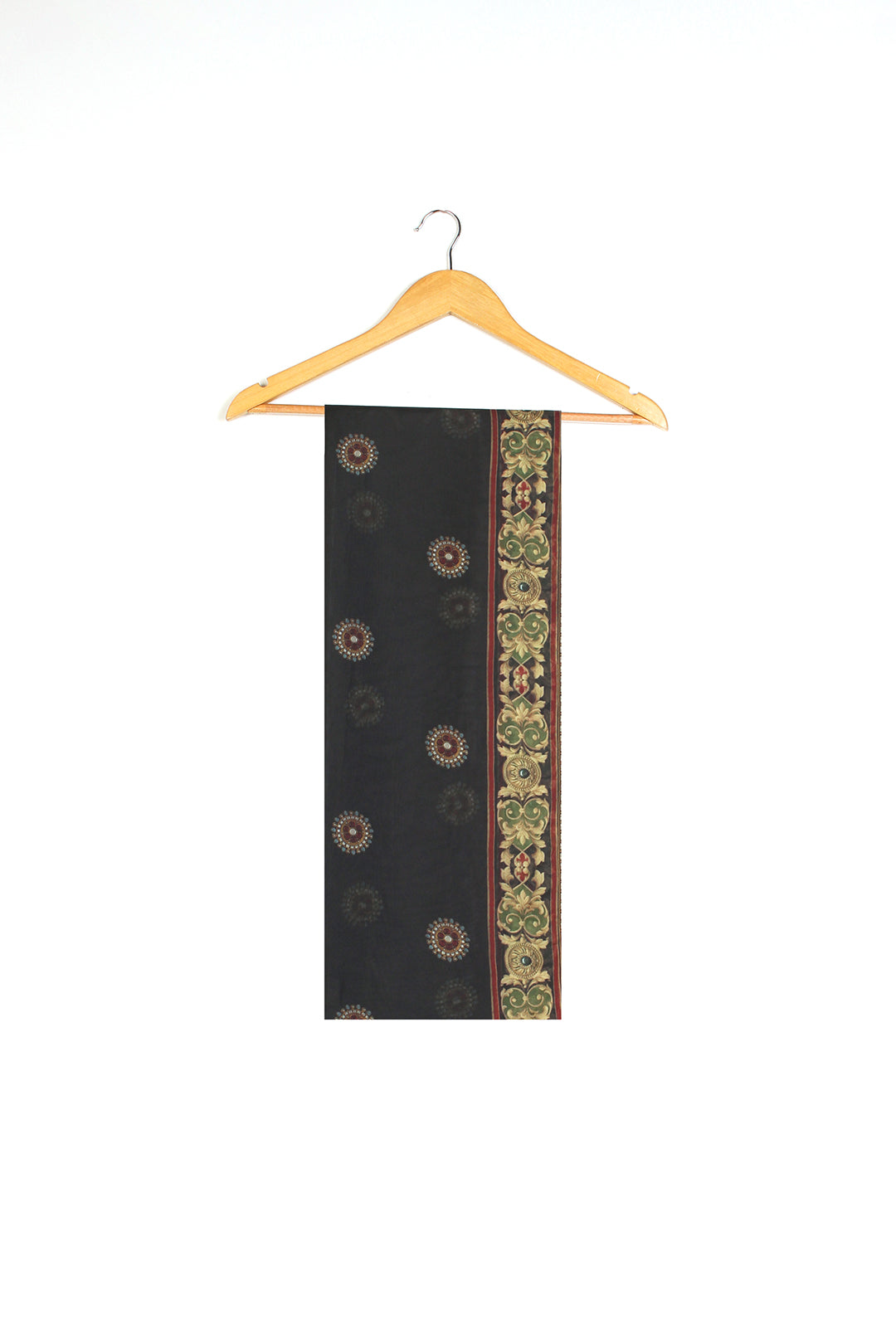 https://cdn.shopify.com/s/files/1/0611/8585/1568/files/W.SS25.266.T-2.jpg?v=1740726676