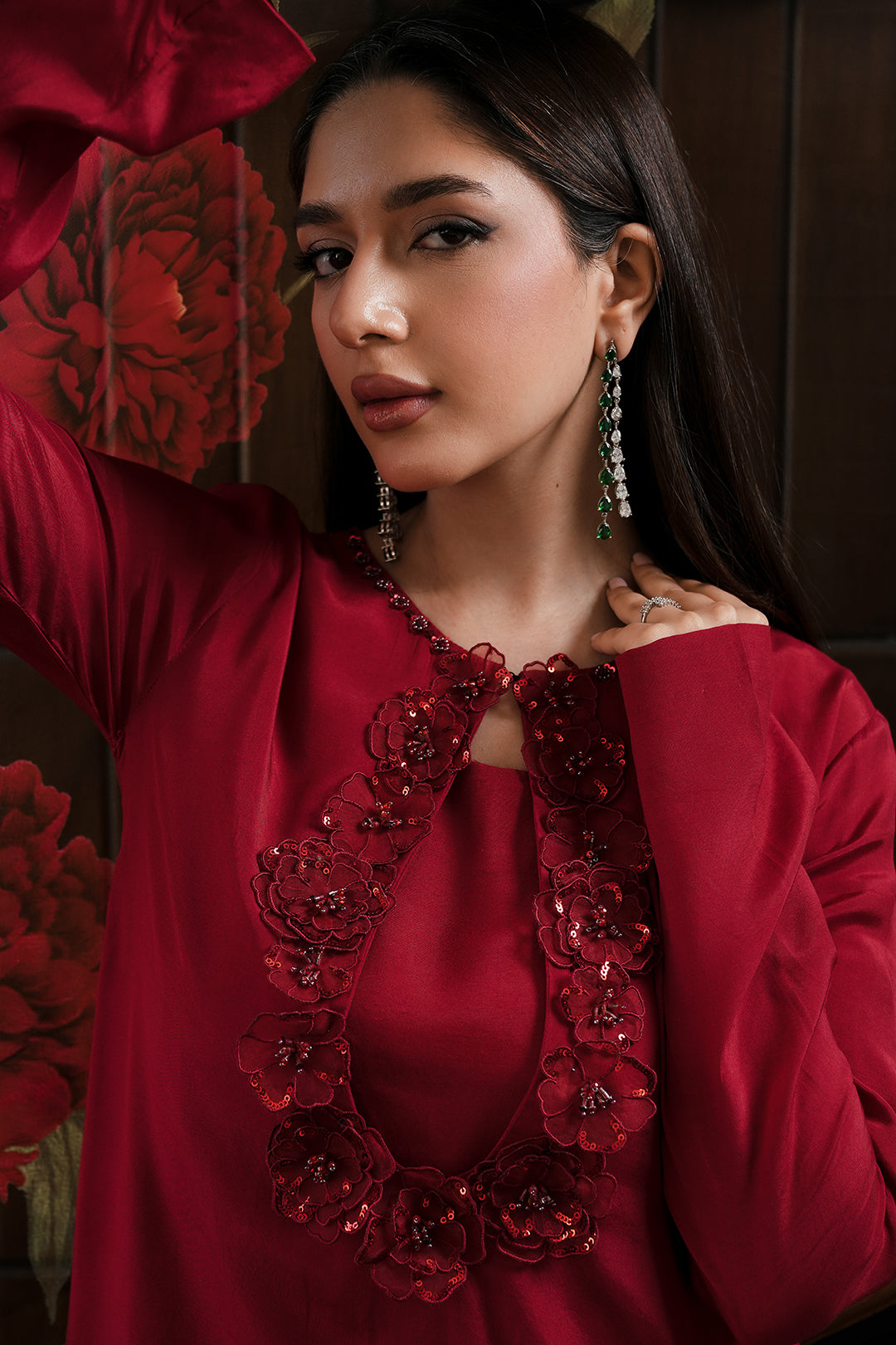 https://cdn.shopify.com/s/files/1/0611/8585/1568/files/W.SS25.290.T-2.jpg?v=1746776113