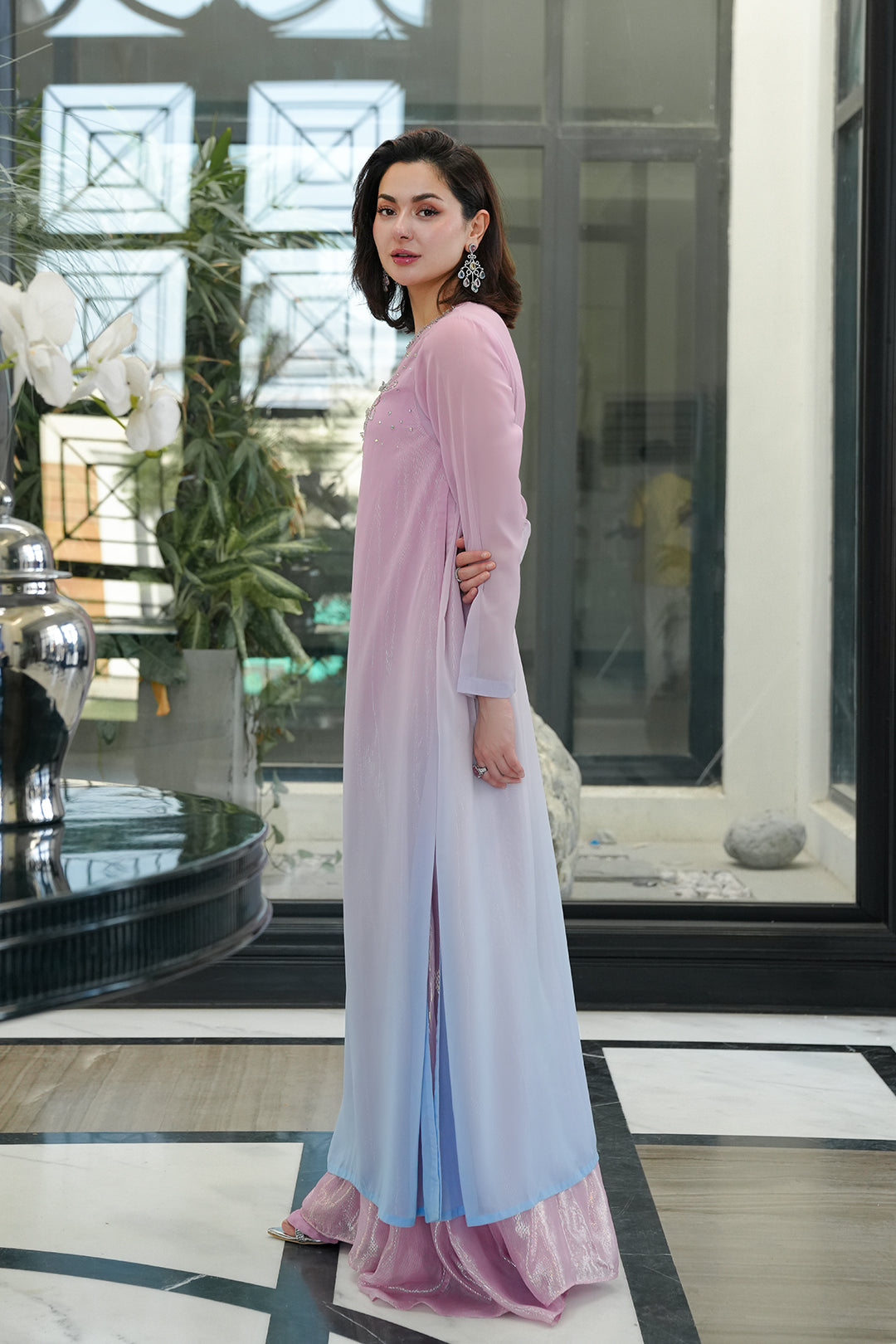 https://cdn.shopify.com/s/files/1/0611/8585/1568/files/W.SS25.308.T-3.jpg?v=1747373107