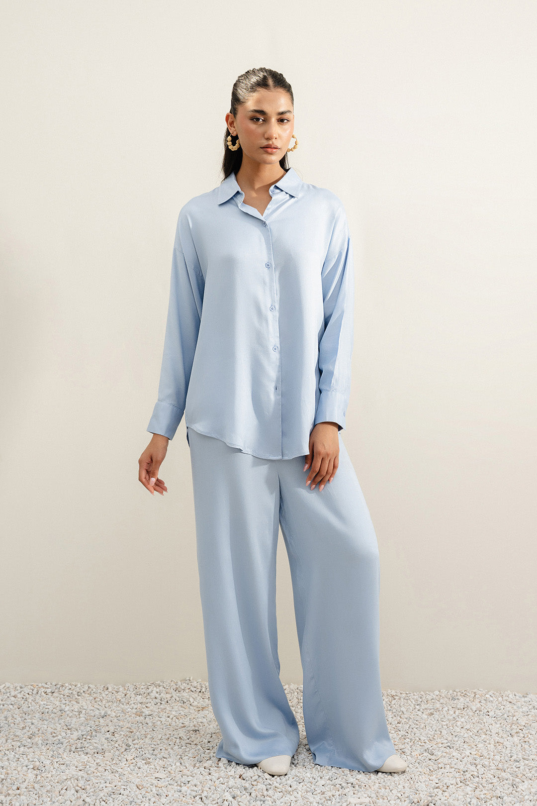 https://cdn.shopify.com/s/files/1/0611/8585/1568/files/W.SS25.428.T-1.jpg?v=1744962708