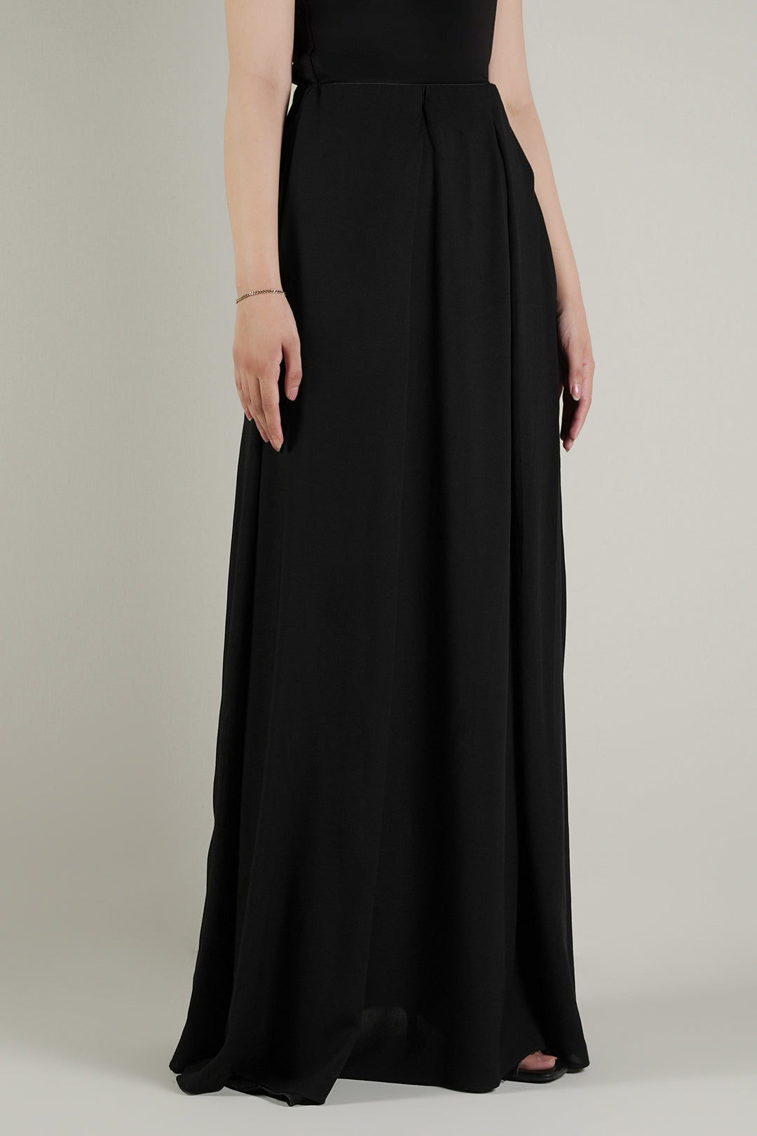 https://cdn.shopify.com/s/files/1/0611/8585/1568/files/W.SS25.531.P-2.jpg?v=1750939418