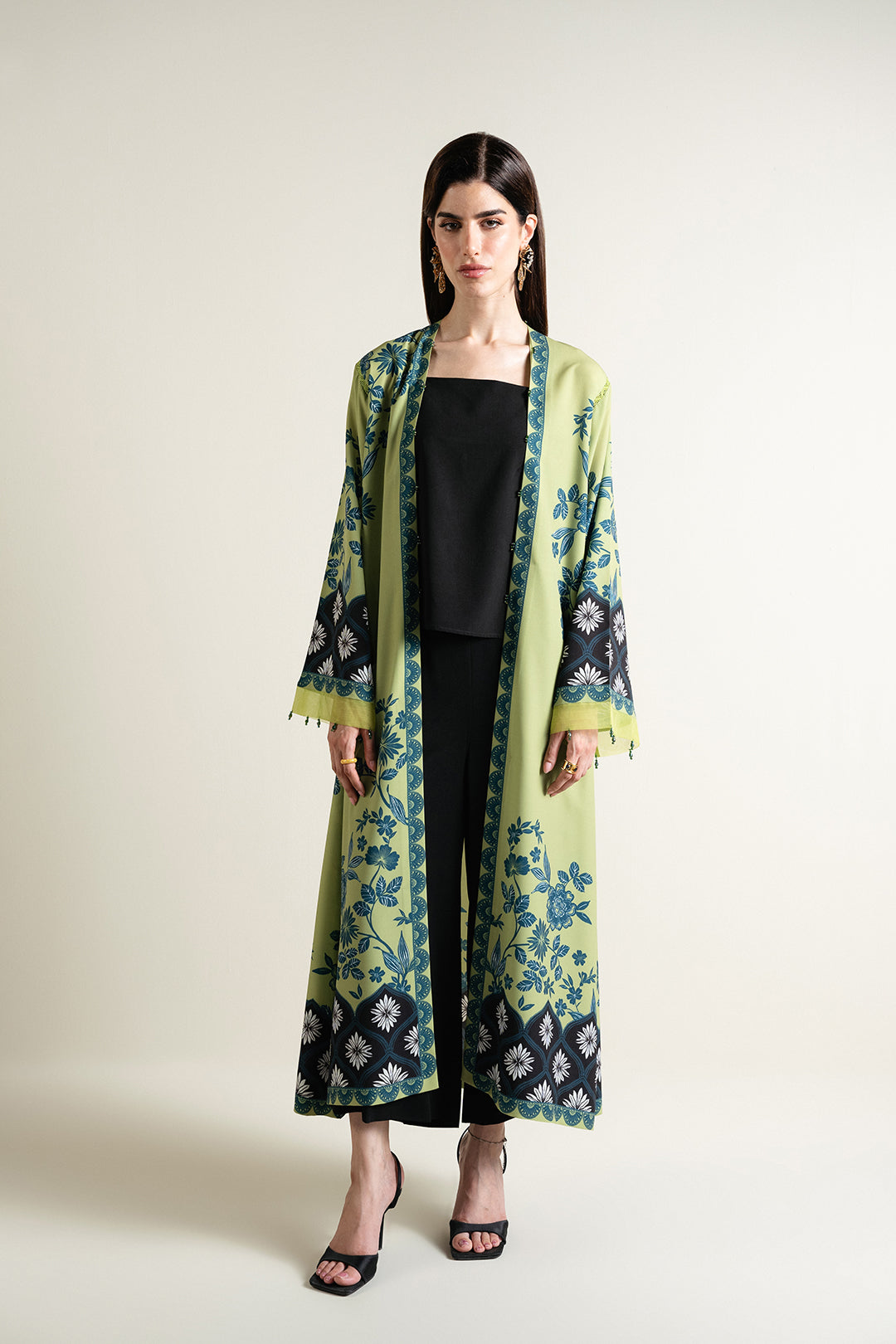 https://cdn.shopify.com/s/files/1/0611/8585/1568/files/W.SS25.549.T-1.jpg?v=1750939500