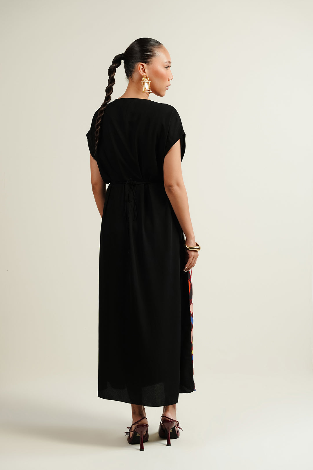 https://cdn.shopify.com/s/files/1/0611/8585/1568/files/W.SS25.803.T-4_276ed2bb-06e3-4246-b7f2-6745556908ef.jpg?v=1754637029