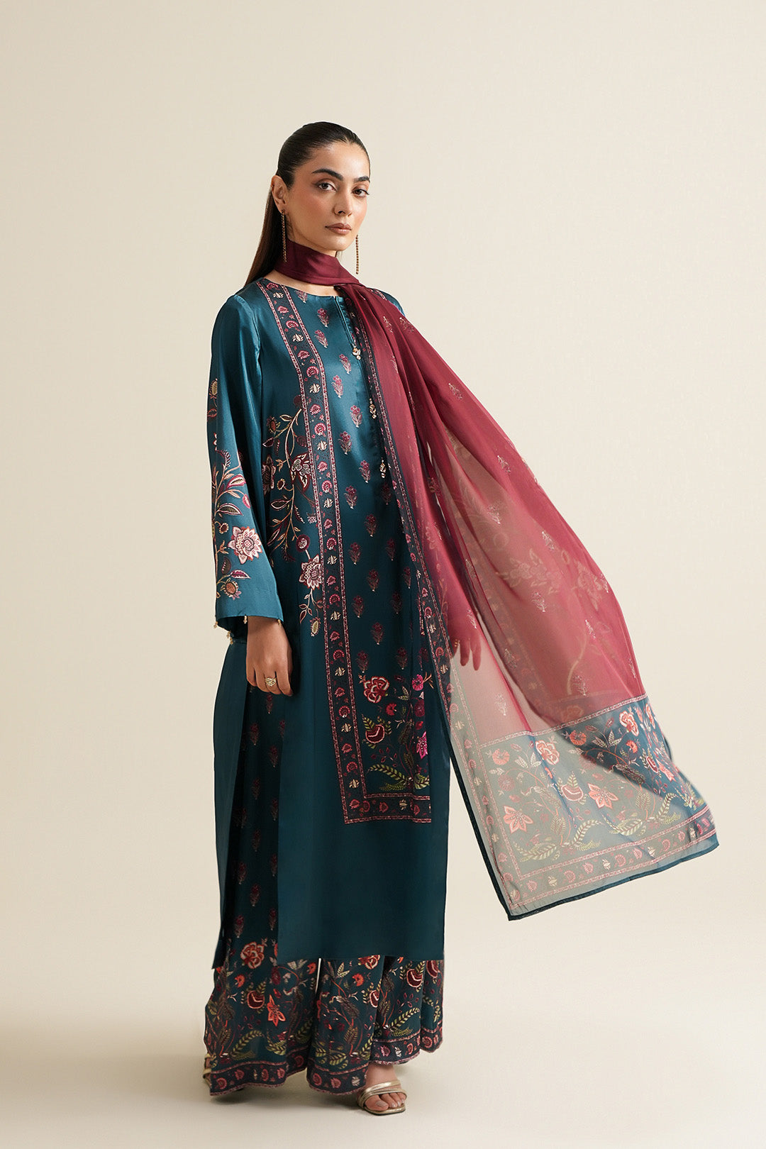 https://cdn.shopify.com/s/files/1/0611/8585/1568/files/W.SS26.060.T-1.jpg?v=1770900993