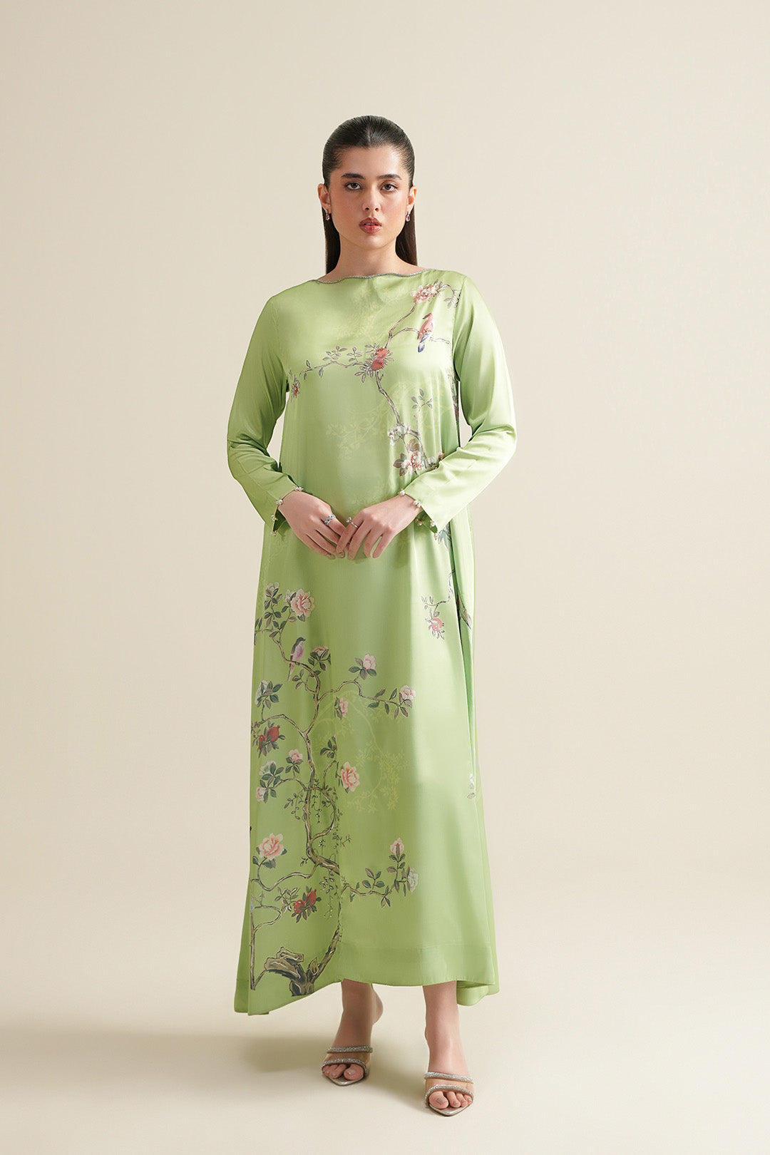 https://cdn.shopify.com/s/files/1/0611/8585/1568/files/W.SS26.080.T-4.jpg?v=1772106005