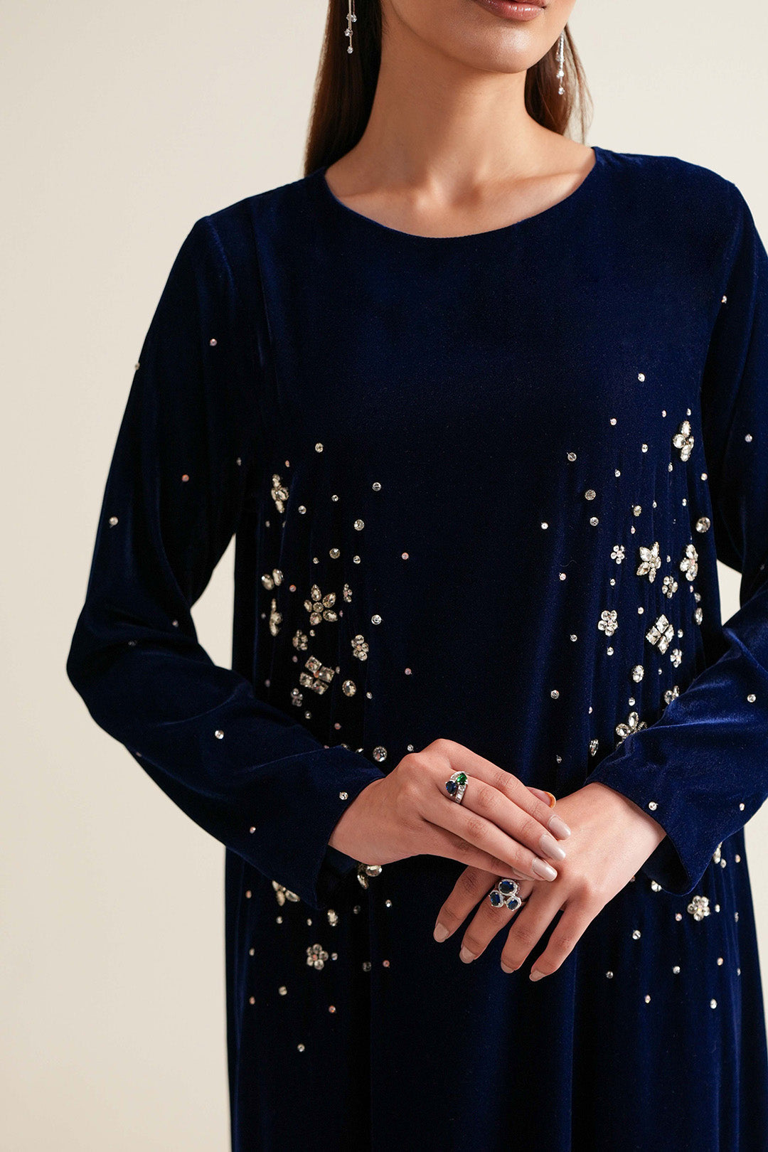 https://cdn.shopify.com/s/files/1/0611/8585/1568/files/W.SS26.089.T-2.jpg?v=1771495032