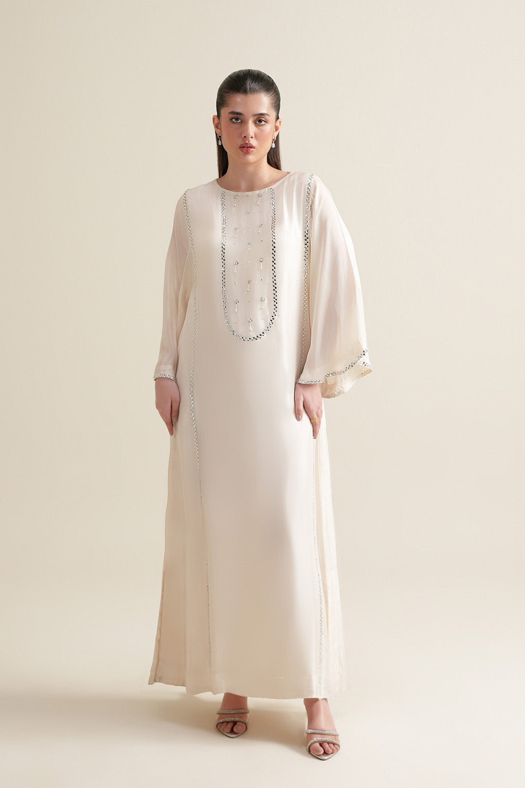 https://cdn.shopify.com/s/files/1/0611/8585/1568/files/W.SS26.091.T-3.jpg?v=1771498774