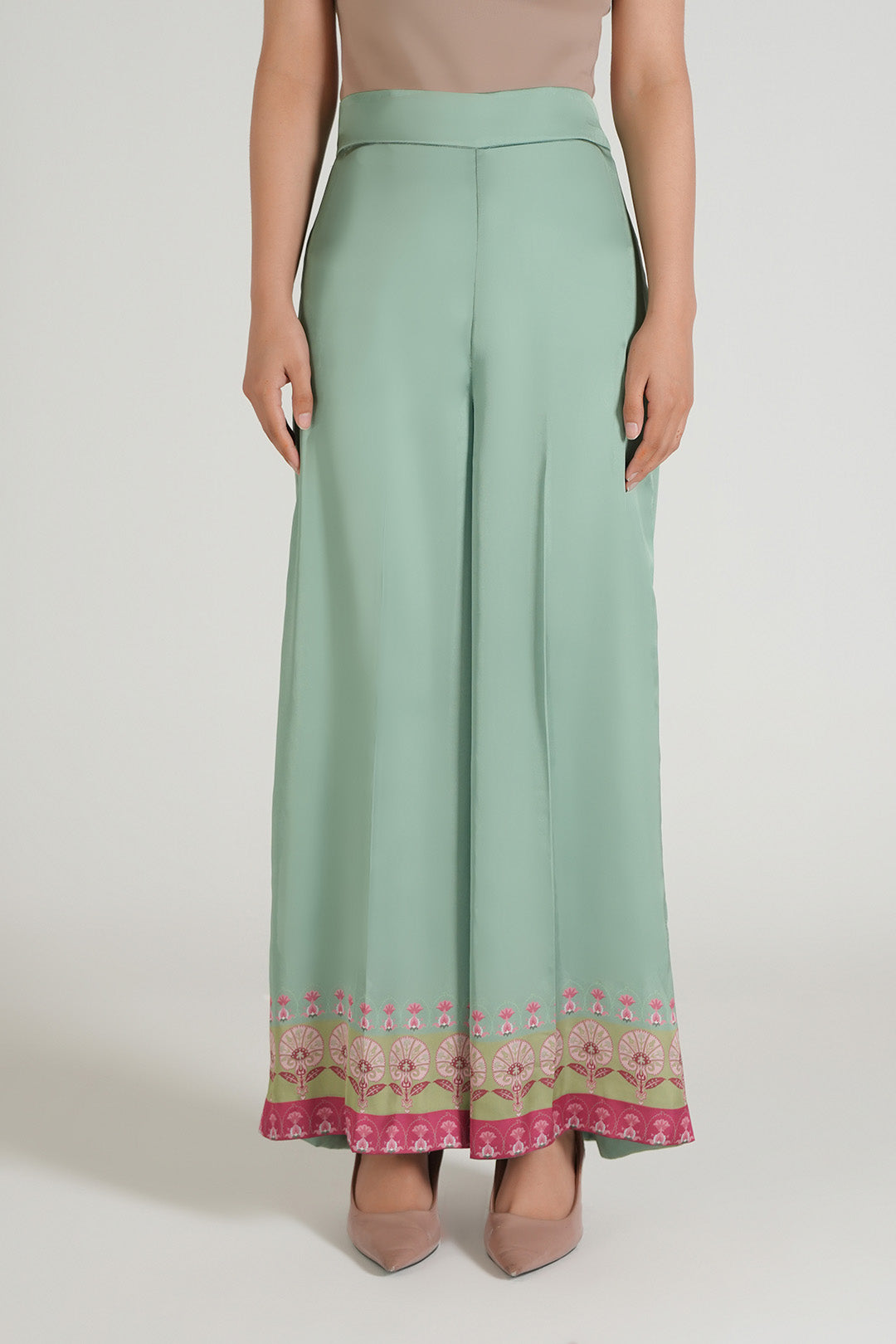https://cdn.shopify.com/s/files/1/0611/8585/1568/files/W.SS26.171.P-3.jpg?v=1777023435