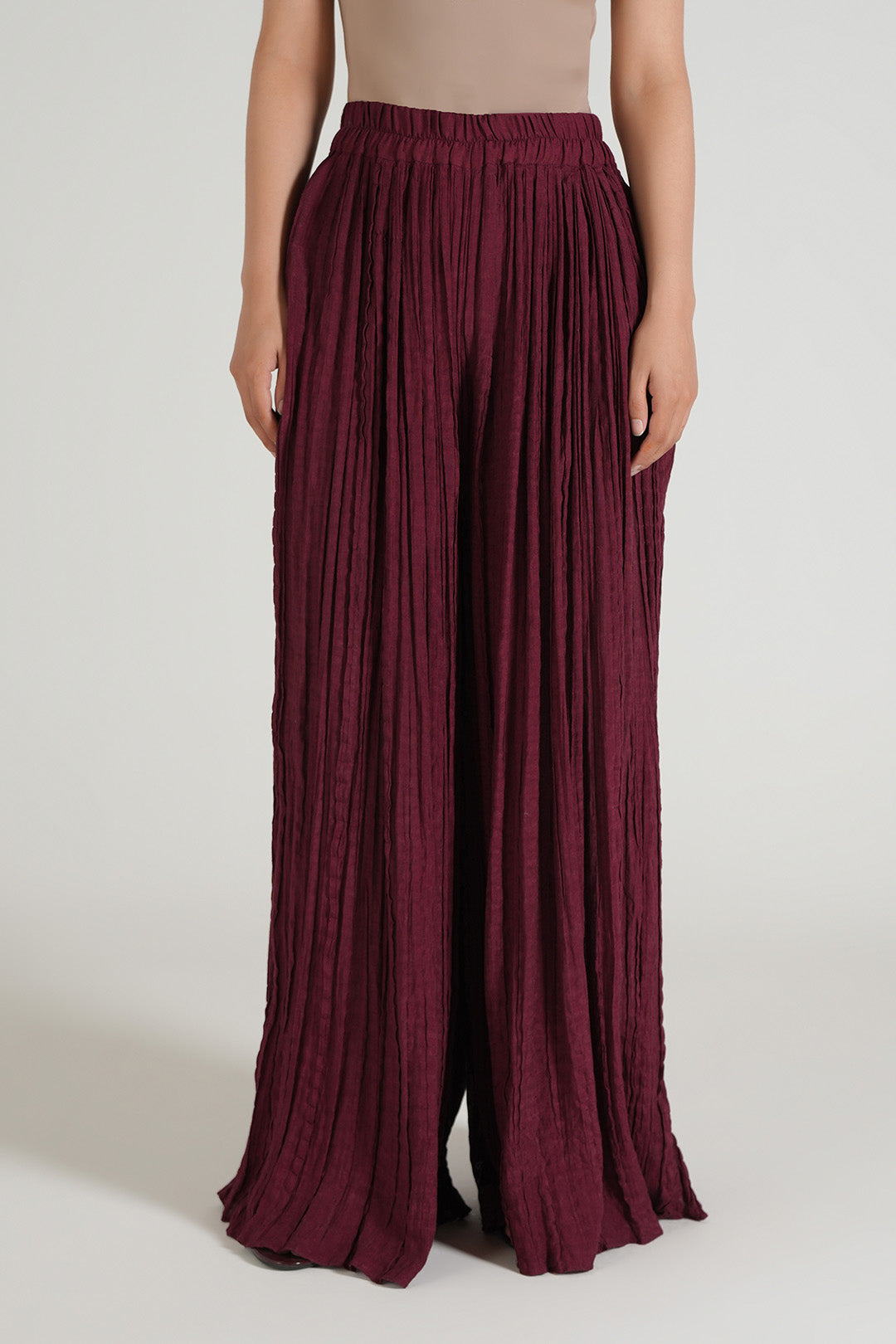 https://cdn.shopify.com/s/files/1/0611/8585/1568/files/W.SS26.174.P-3.jpg?v=1777023539