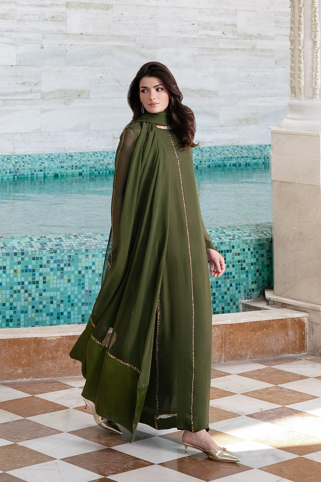 https://cdn.shopify.com/s/files/1/0611/8585/1568/files/W.SS26.199.T-3.jpg?v=1777367486