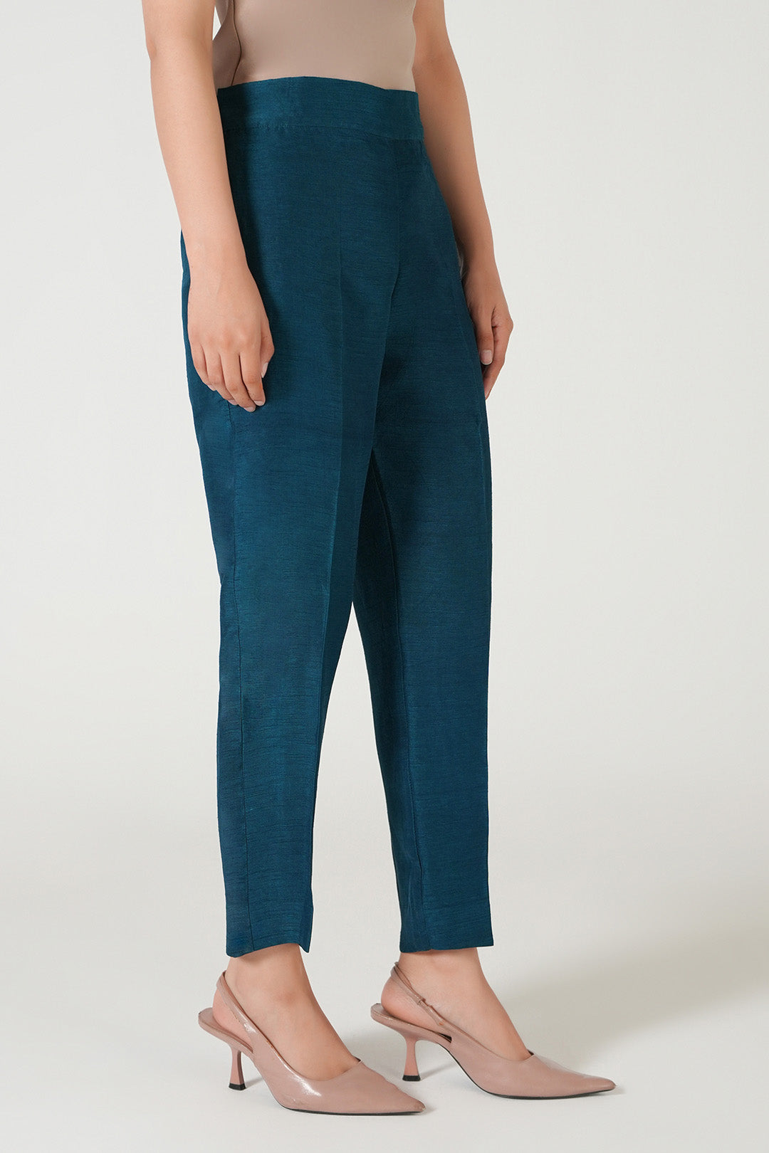 https://cdn.shopify.com/s/files/1/0611/8585/1568/files/W.SS26.223.P-2.jpg?v=1778160459