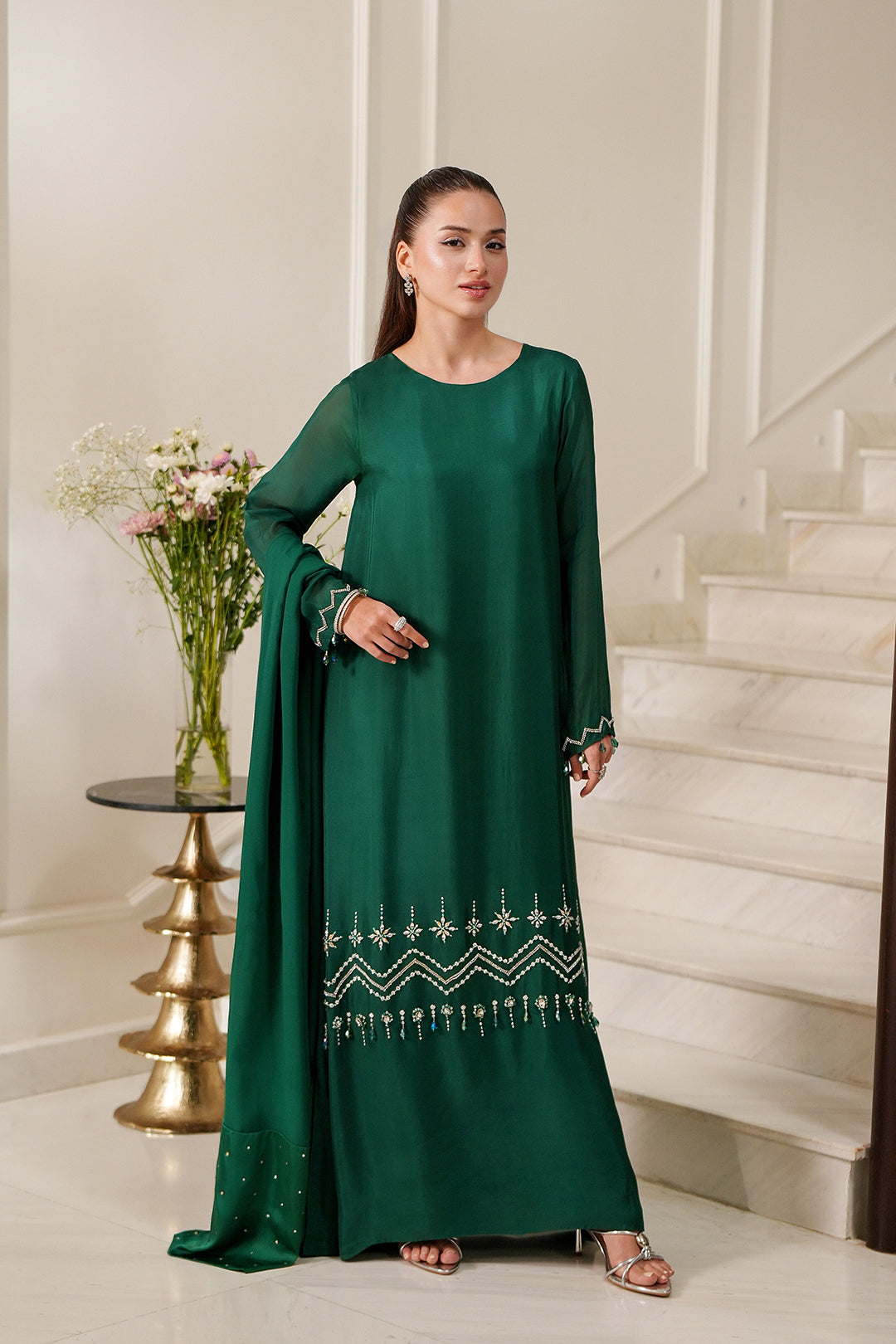 https://cdn.shopify.com/s/files/1/0611/8585/1568/files/W.SS26.251.T-1.jpg?v=1778160645