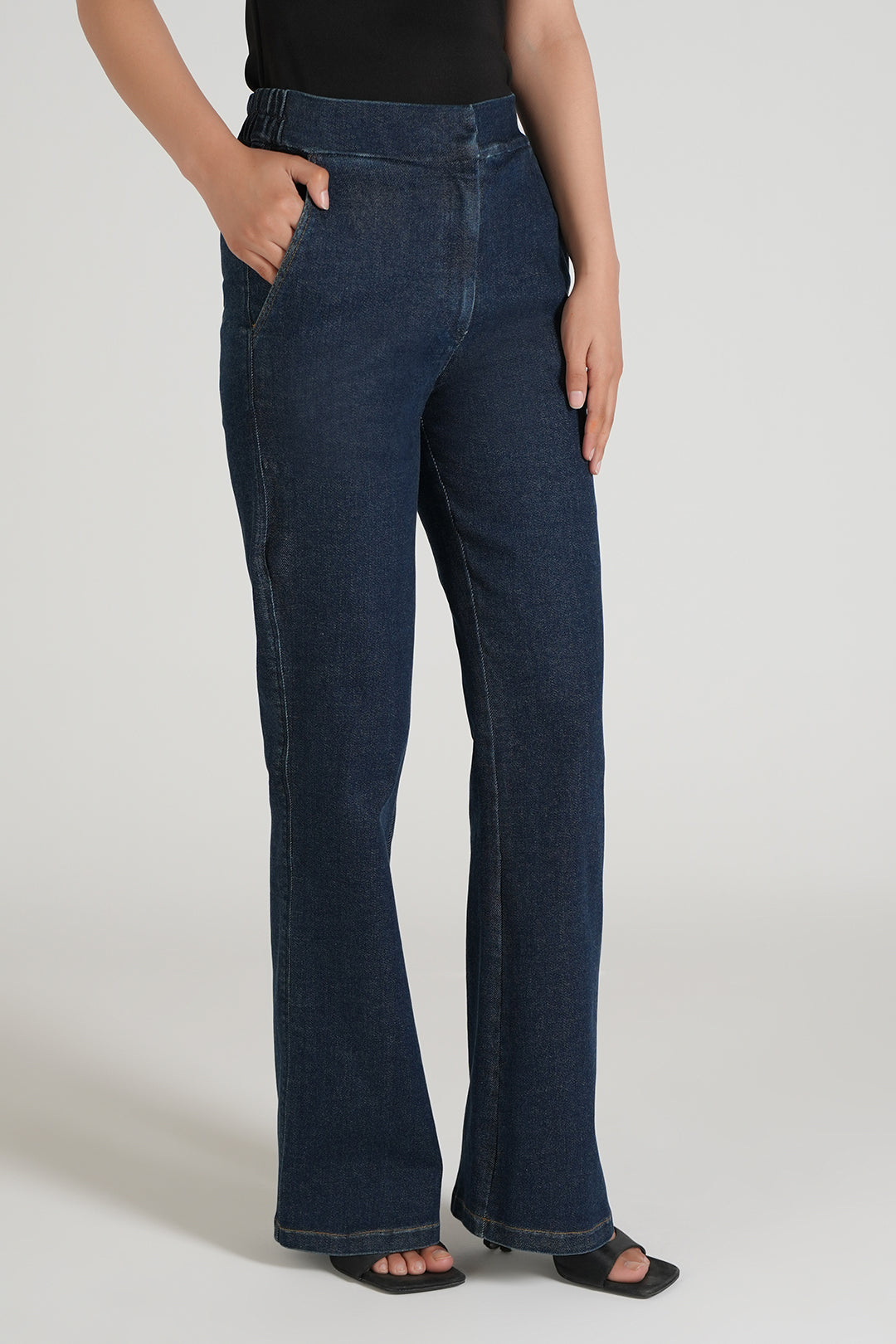 https://cdn.shopify.com/s/files/1/0611/8585/1568/files/W.SS26.346.P-1.jpg?v=1775196314
