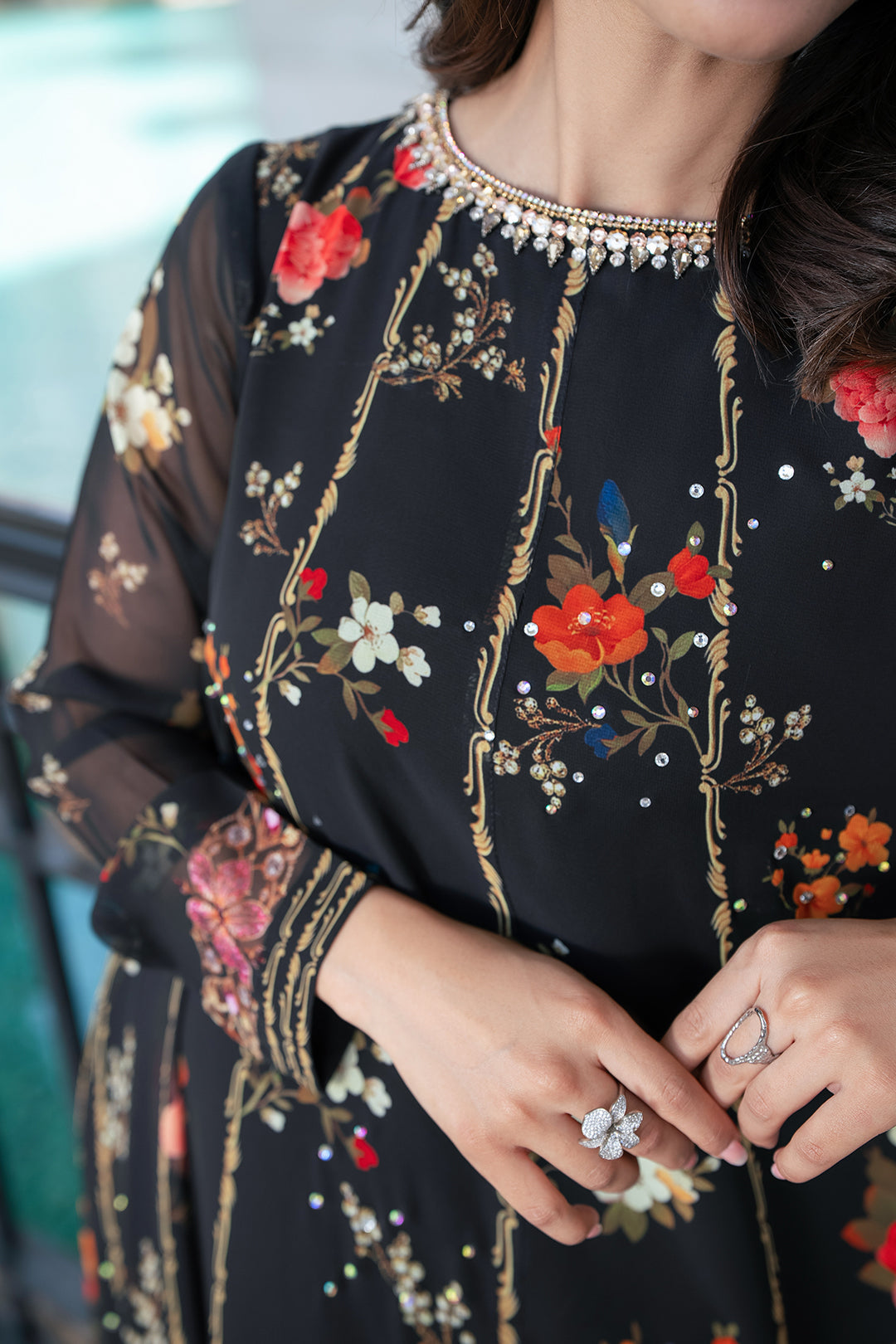 https://cdn.shopify.com/s/files/1/0611/8585/1568/files/W.SS26.407.T-2.jpg?v=1777367714