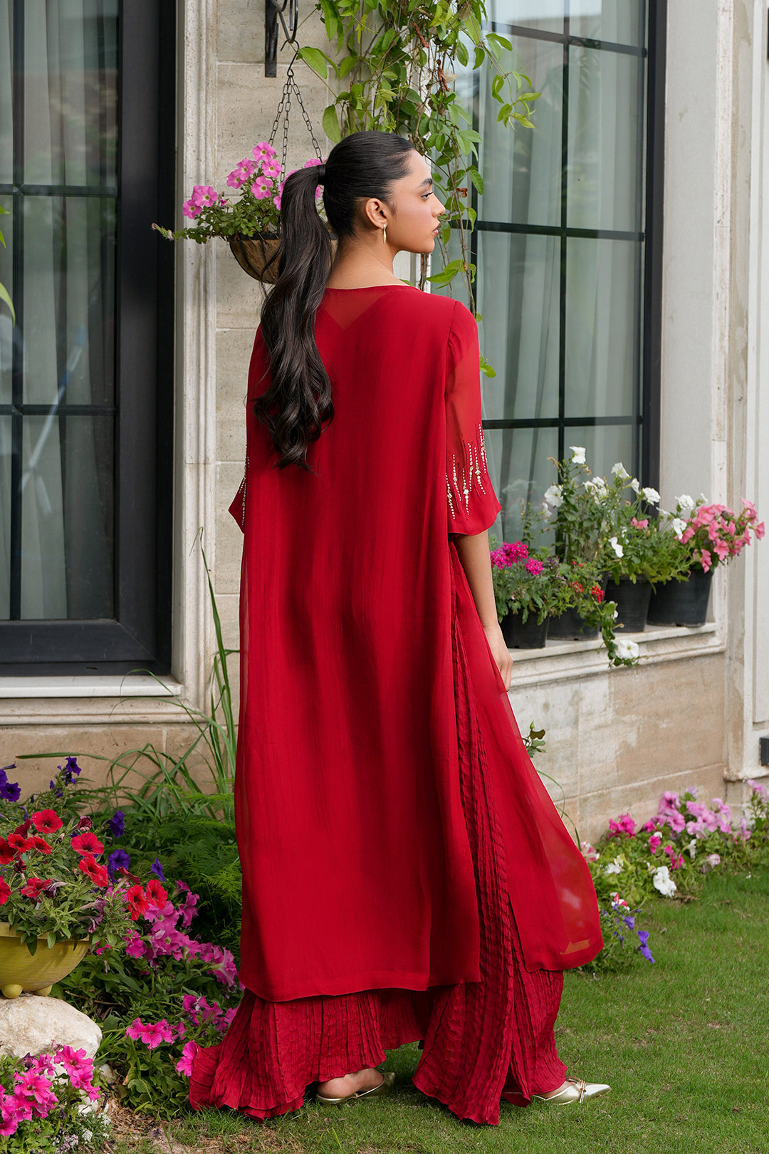 https://cdn.shopify.com/s/files/1/0611/8585/1568/files/W.SS26.410.T-4.jpg?v=1778134023