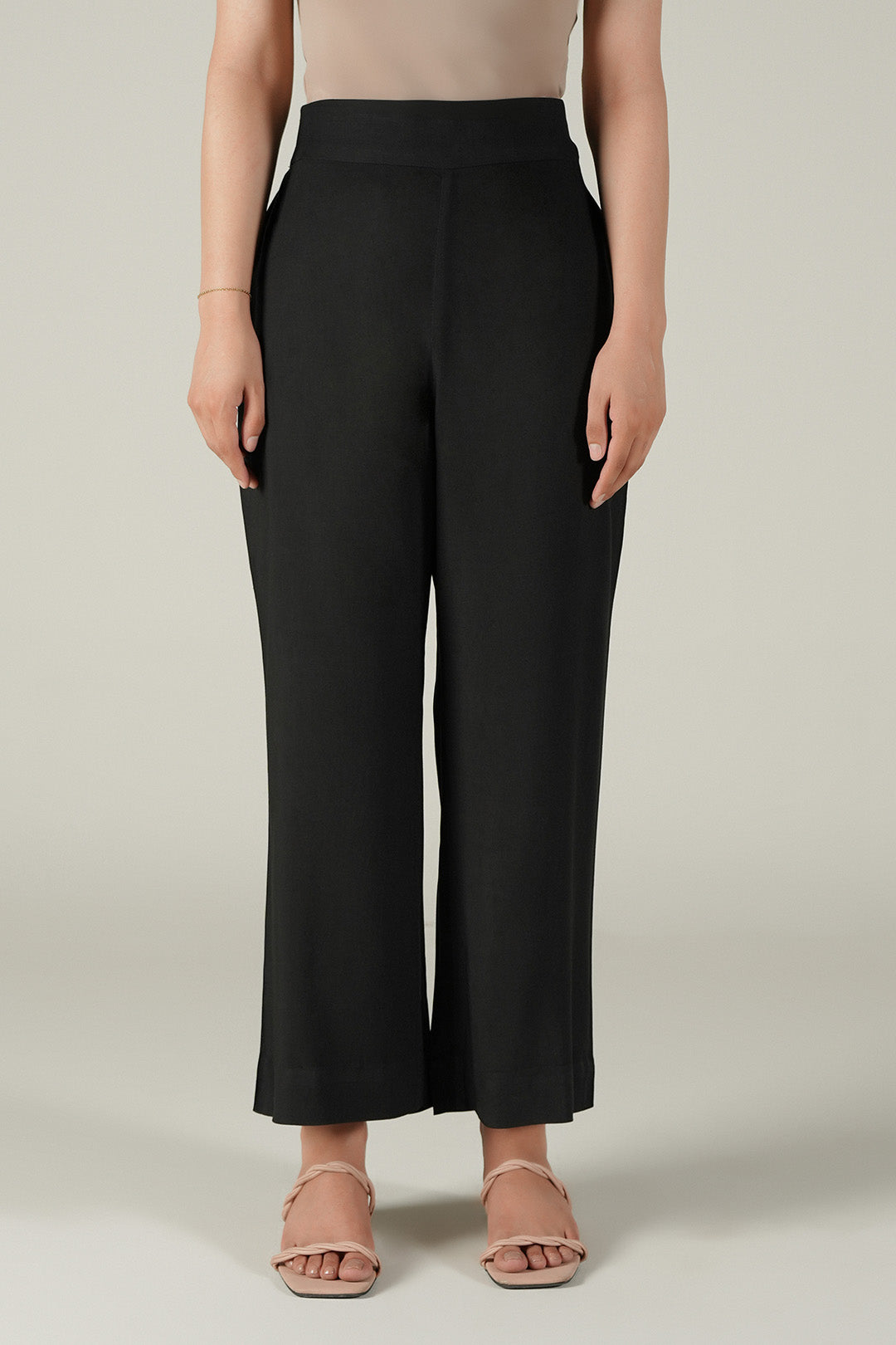 Cropped Straight Fit Pants