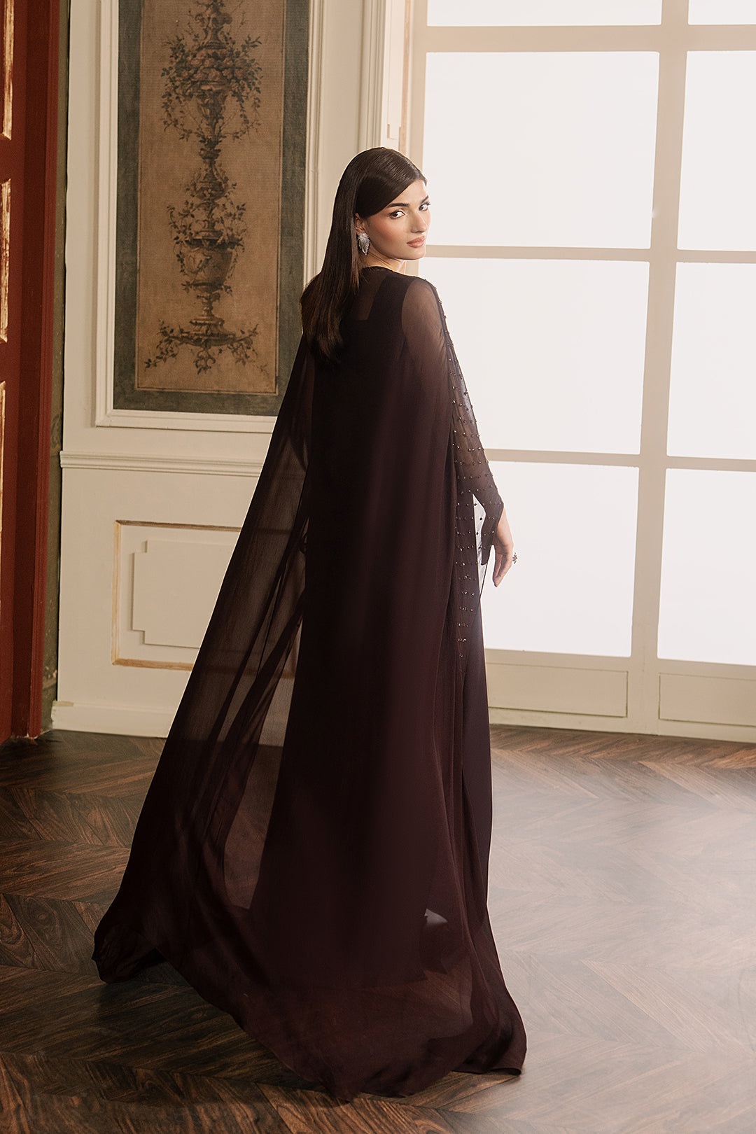 Veshaal Cape Set
