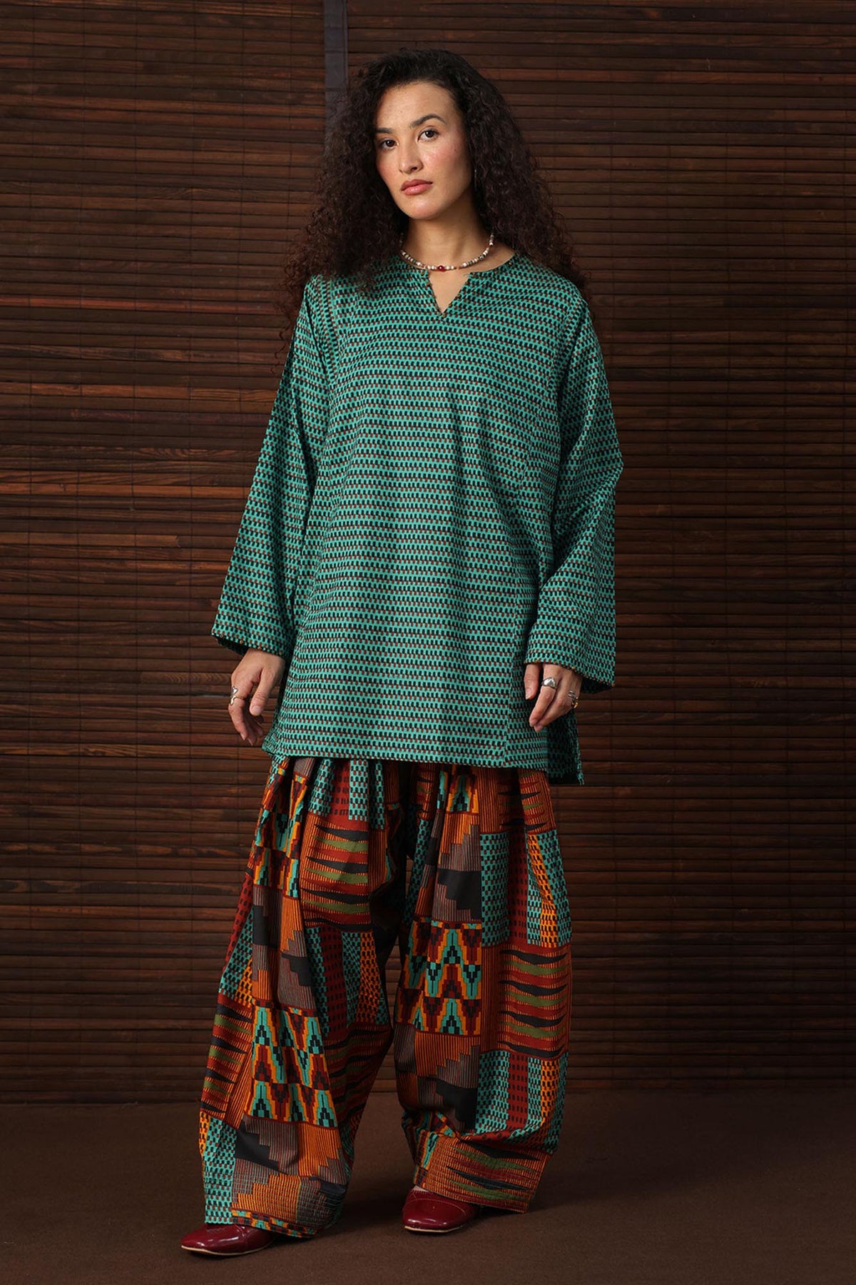 Printed Poise Farshi Set
